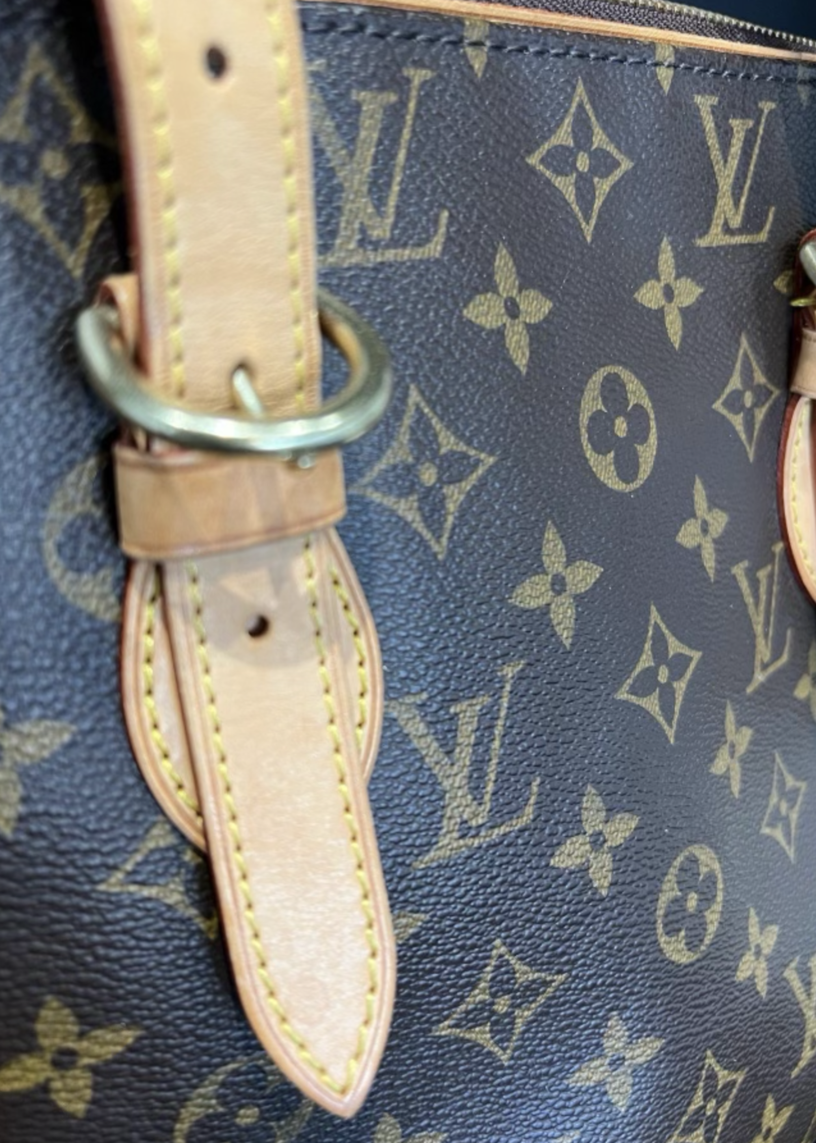 Louis Vuitton SOLD - Louis Vuitton Popincourt Haut