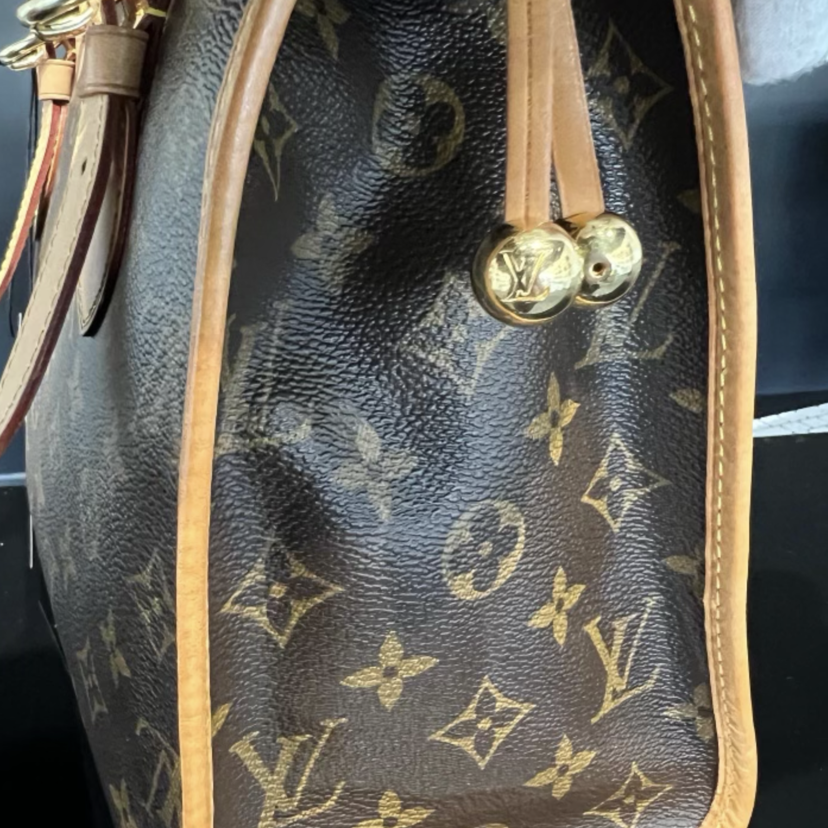 Louis Vuitton SOLD - Louis Vuitton Popincourt Haut
