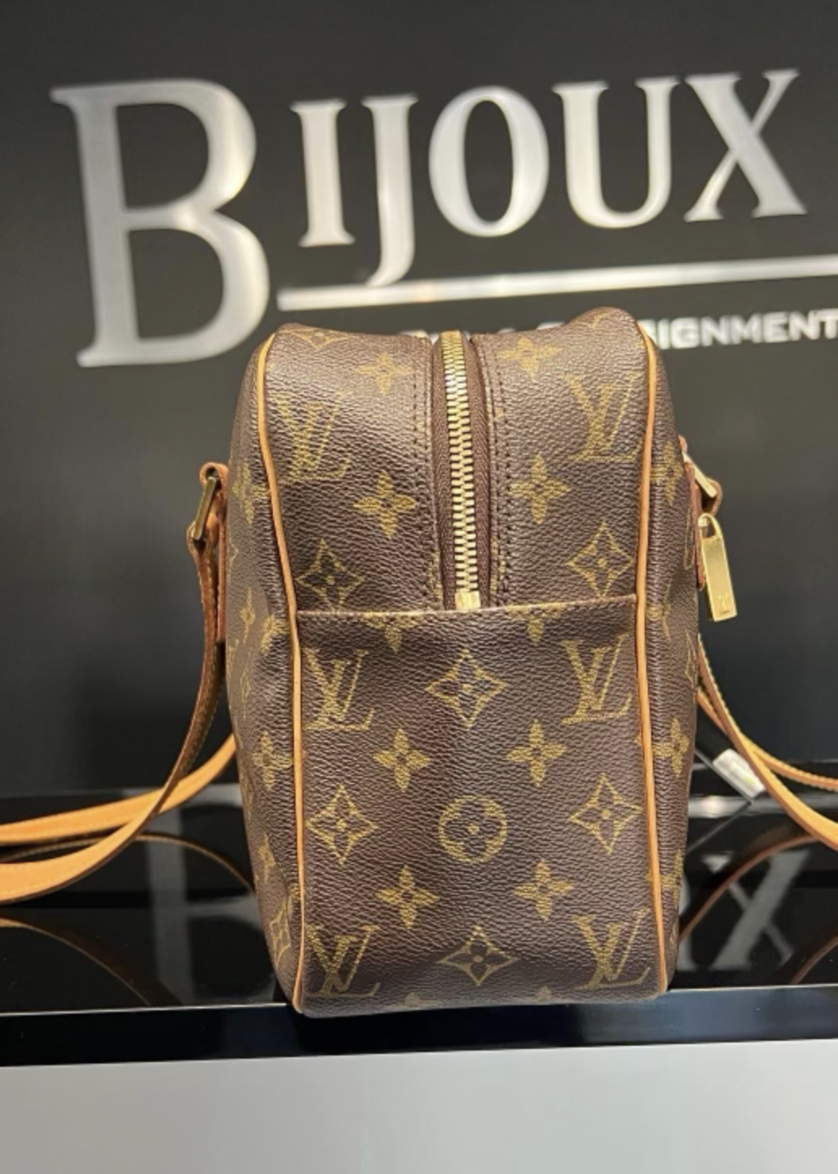 Louis Vuitton SOLD - Louis Vuitton Cite GM