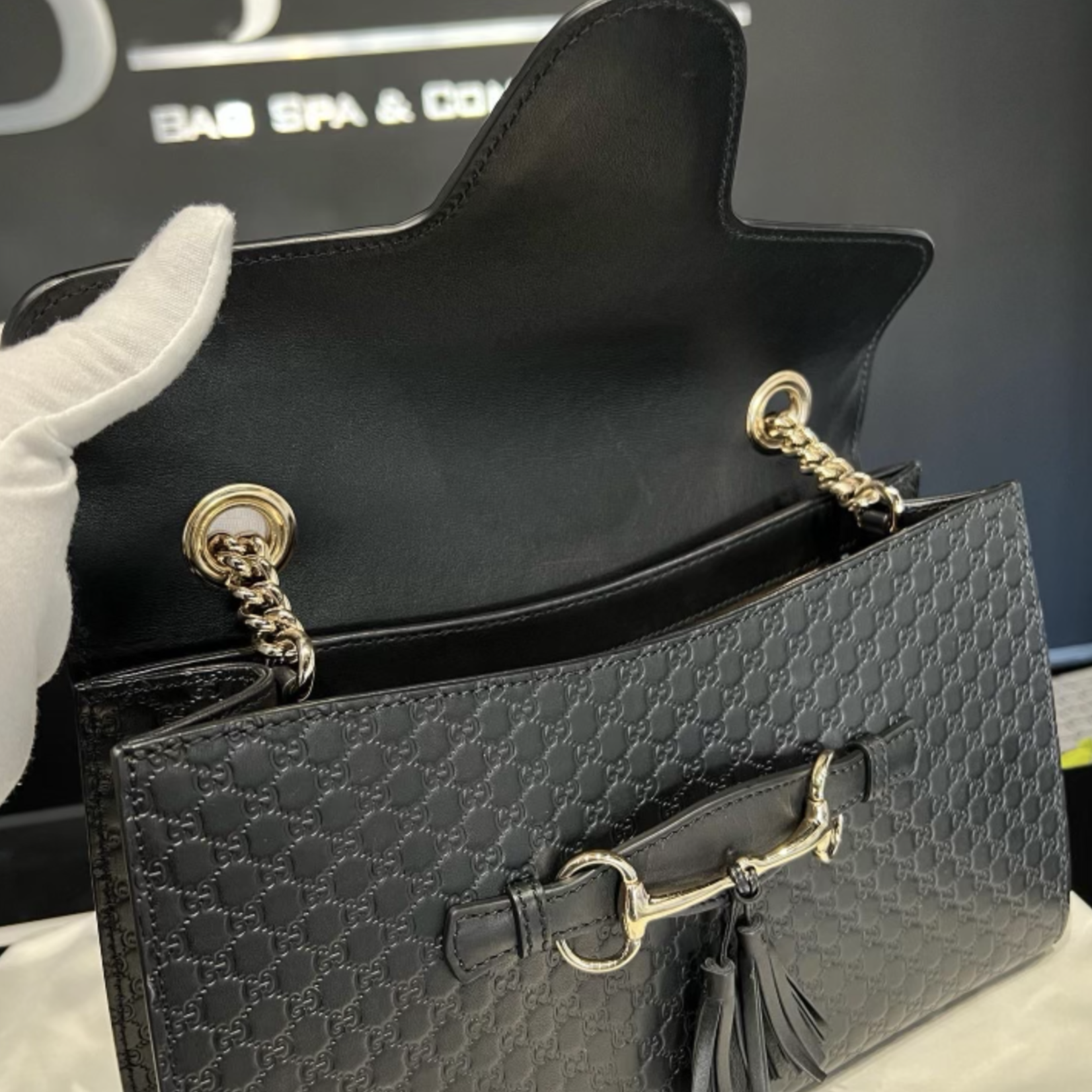 Gucci SOLD - Gucci Emily Guccissima Shoulder Bag