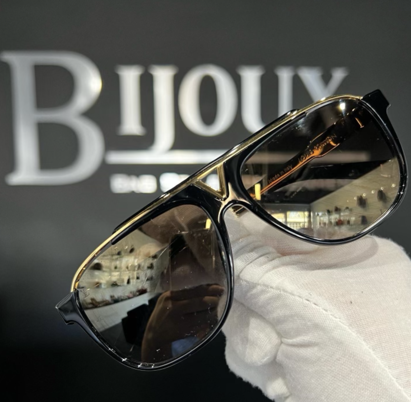 Louis Vuitton Mascot Sunglasses - Bijoux Bag Spa & Consignment