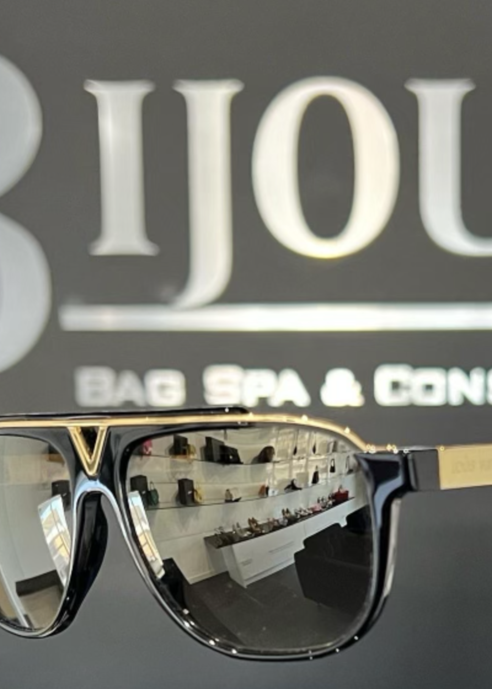 Louis Vuitton SOLD - Louis Vuitton Mascot Sunglasses