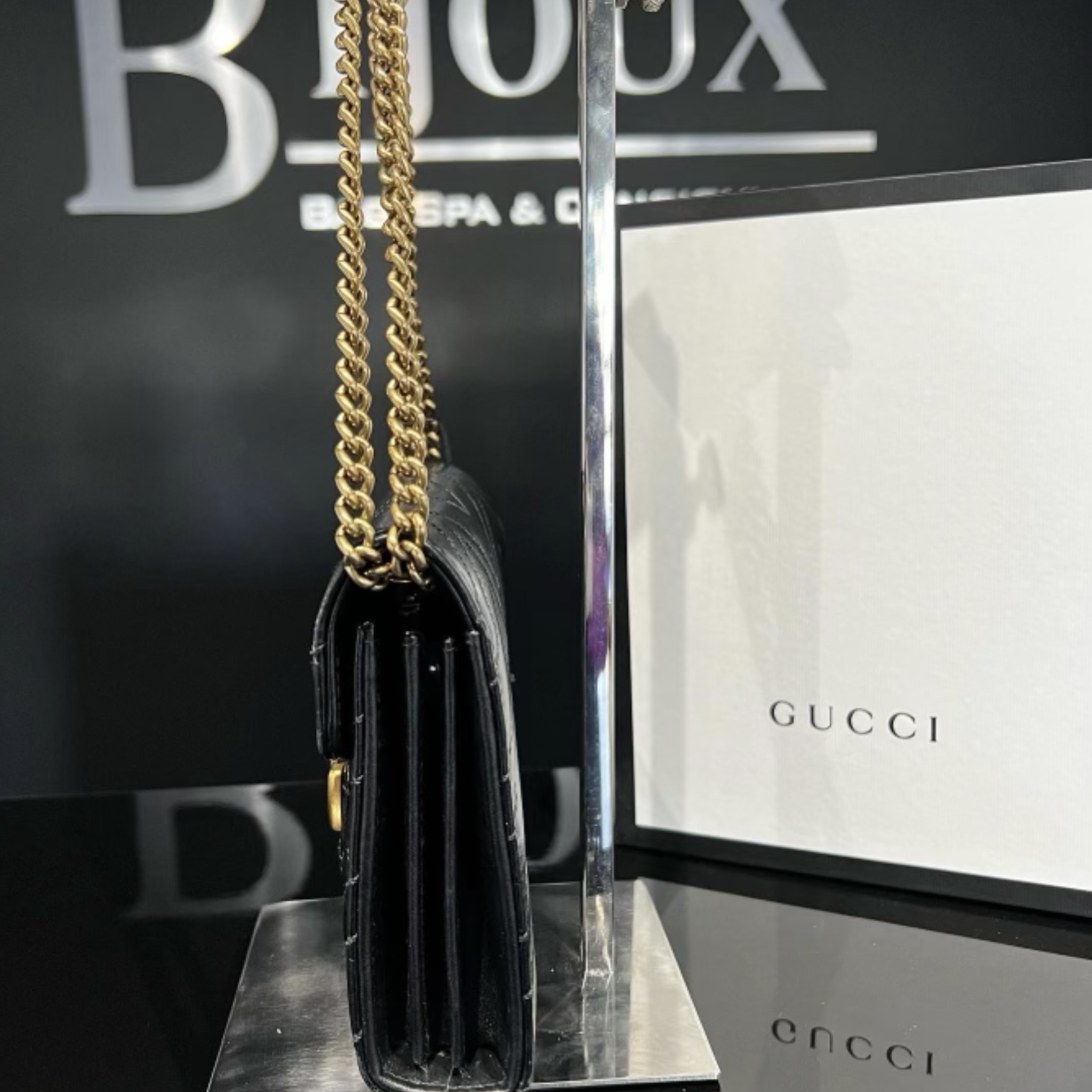 Gucci SOLD - Gucci Marmont Wallet on Chain