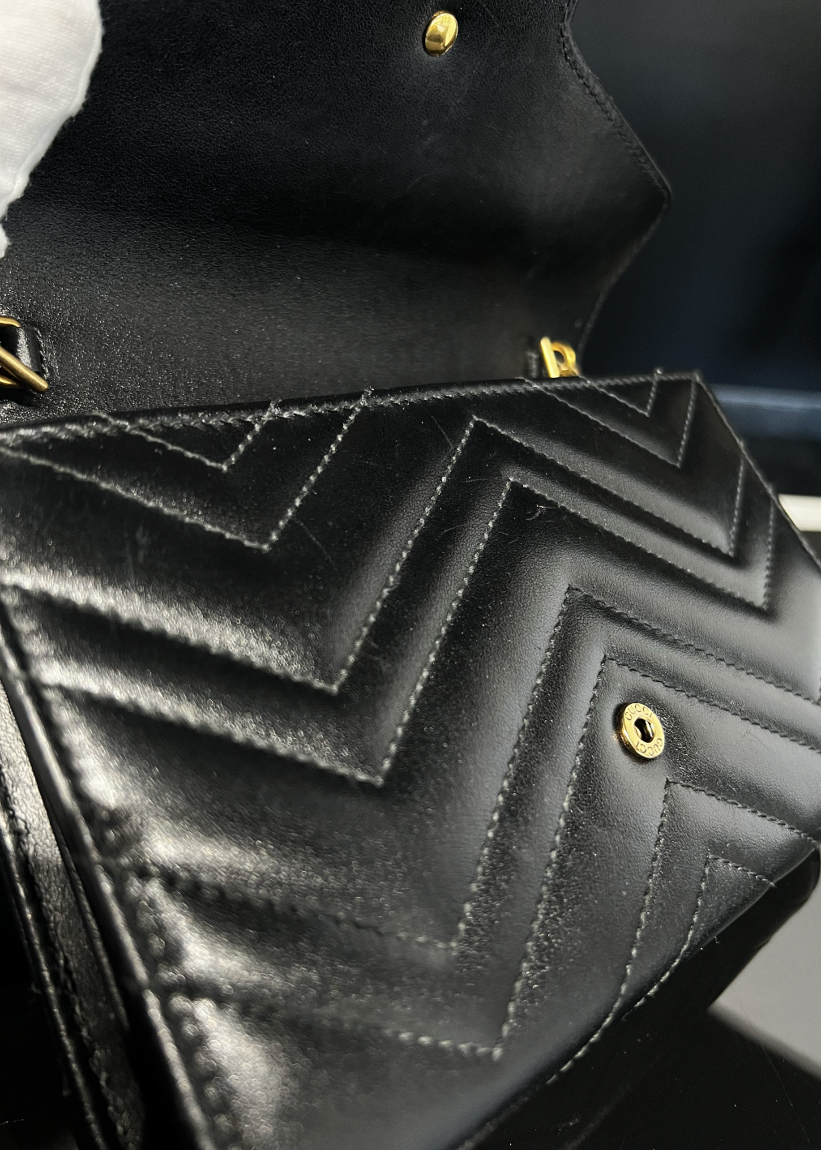 Gucci SOLD - Gucci Marmont Wallet on Chain