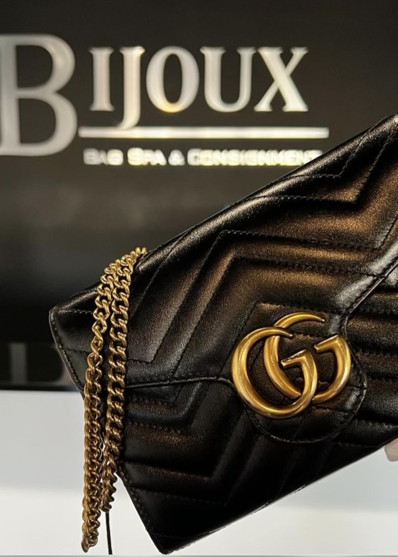 Gucci SOLD - Gucci Marmont Wallet on Chain