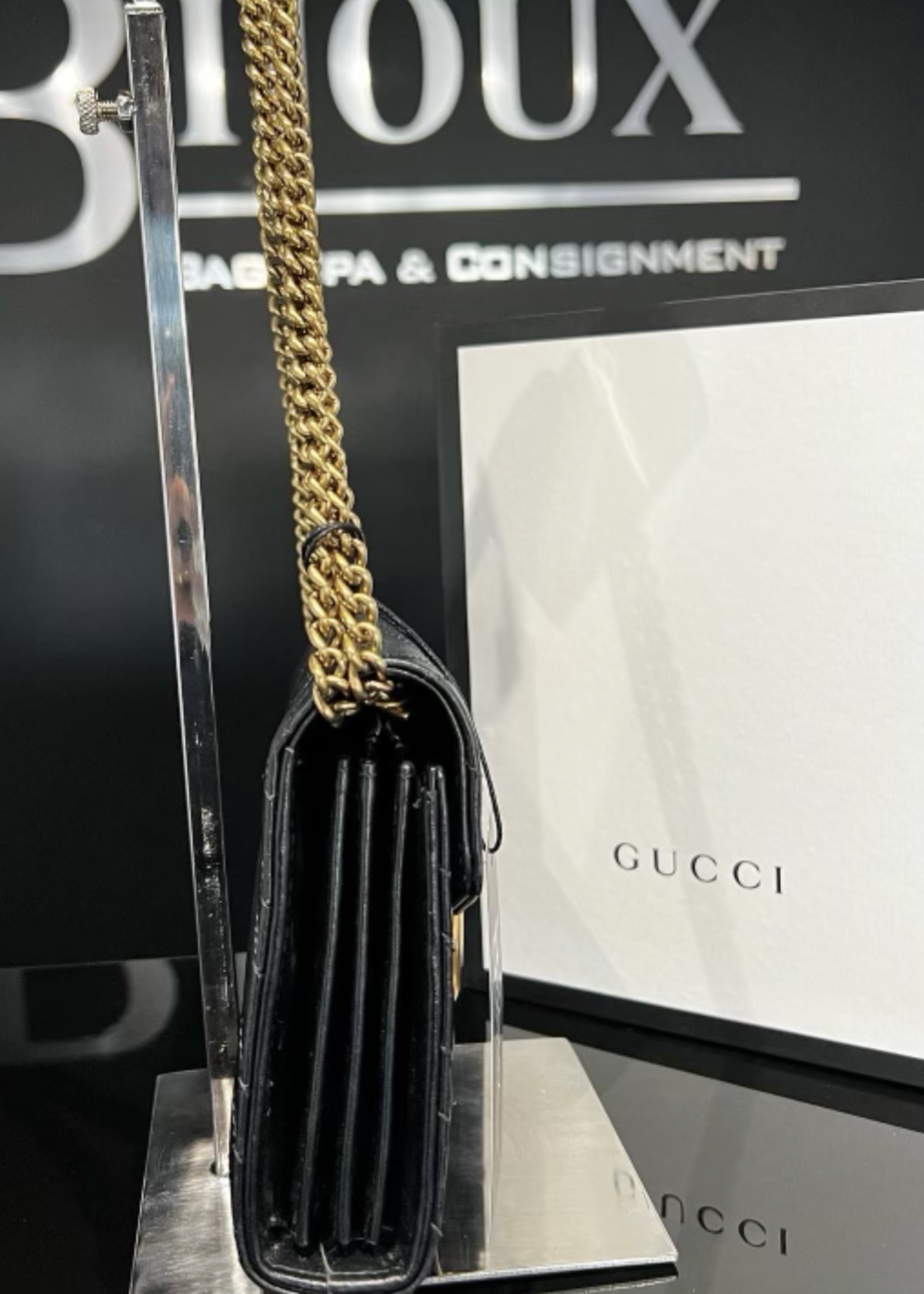 Gucci SOLD - Gucci Marmont Wallet on Chain