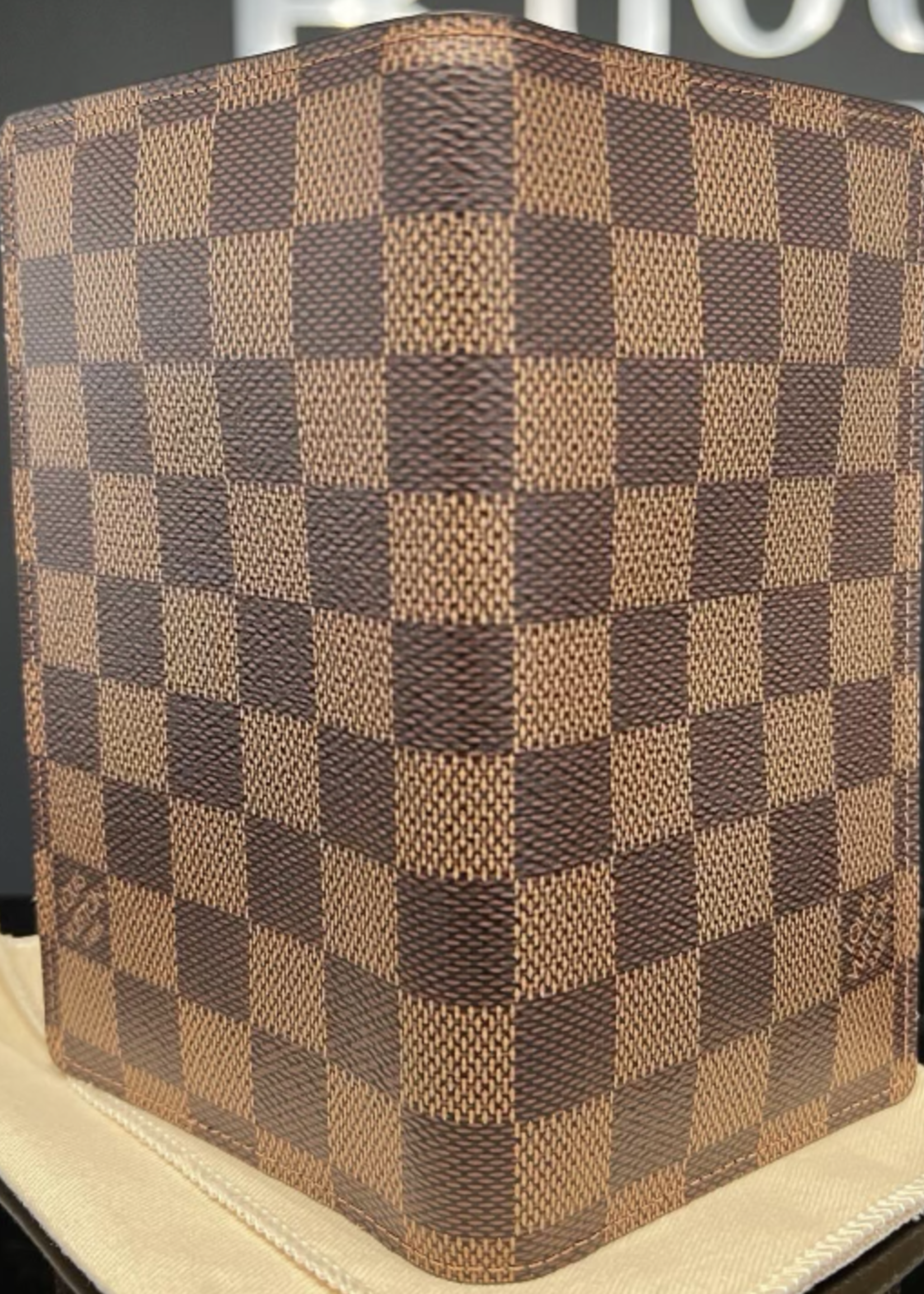 Louis Vuitton SOLD - Louis Vuitton Damier Ebene Agenda Cover