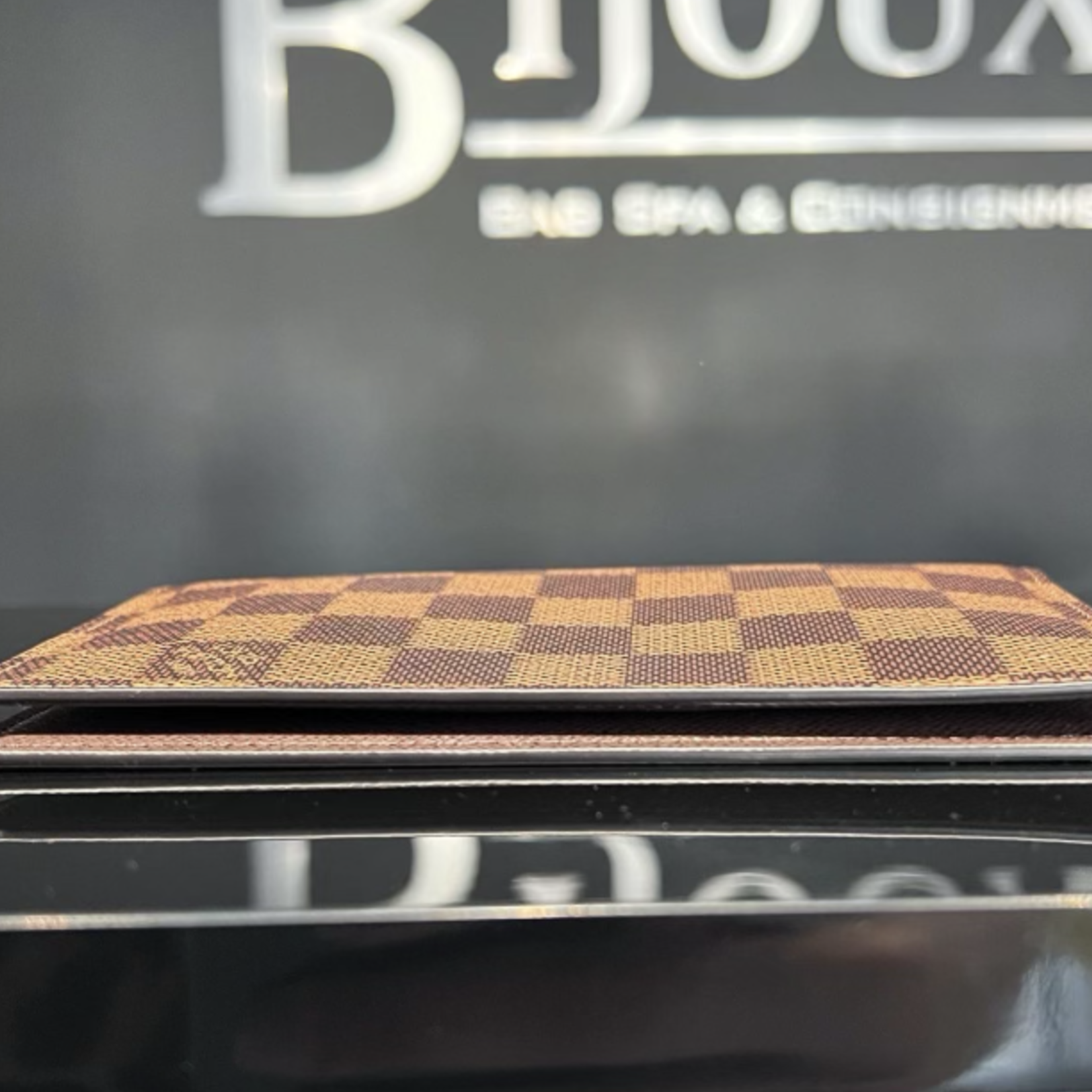 Louis Vuitton SOLD - Louis Vuitton Damier Ebene Agenda Cover