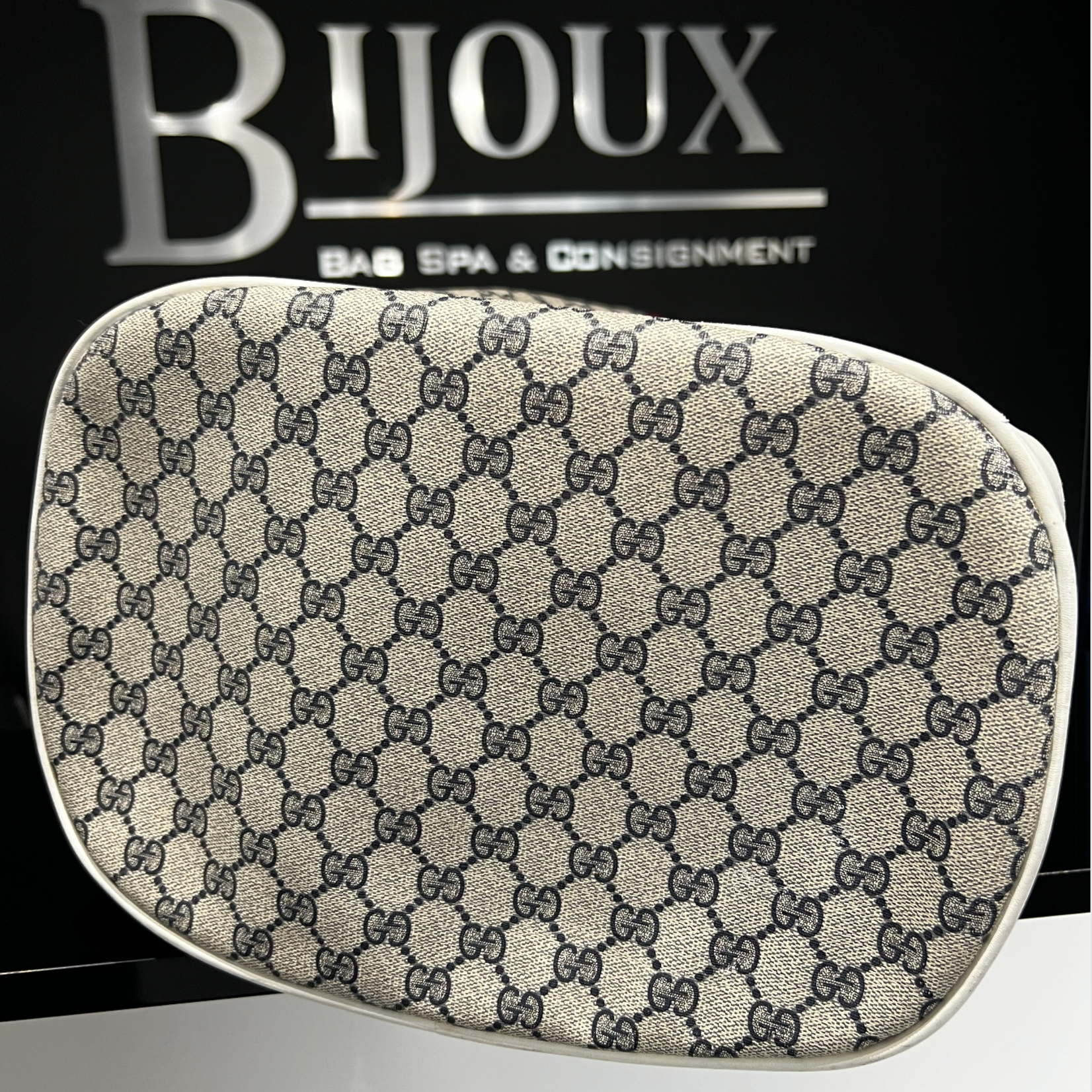 Gucci SOLD - Gucci Ophidia