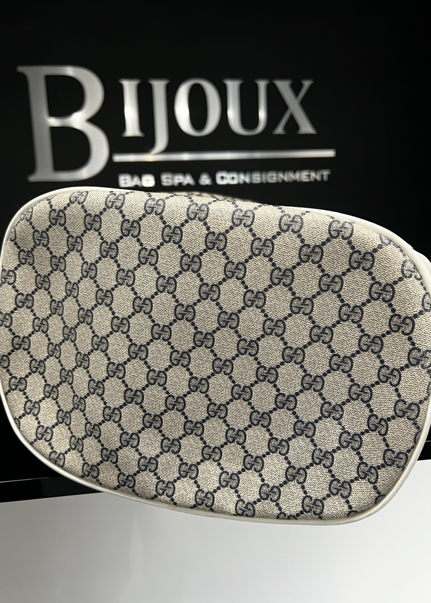 Gucci SOLD - Gucci Ophidia