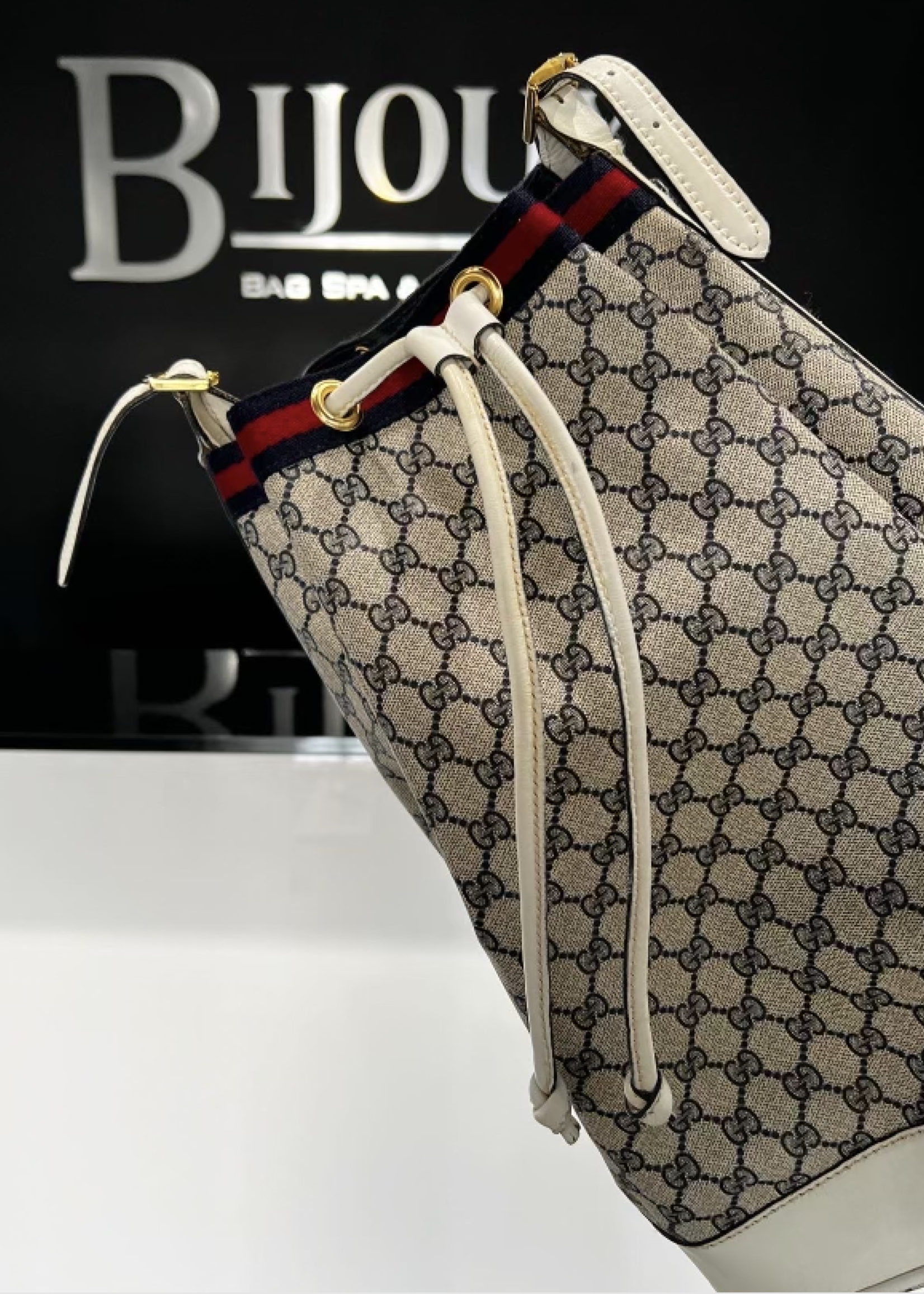 Gucci SOLD - Gucci Ophidia