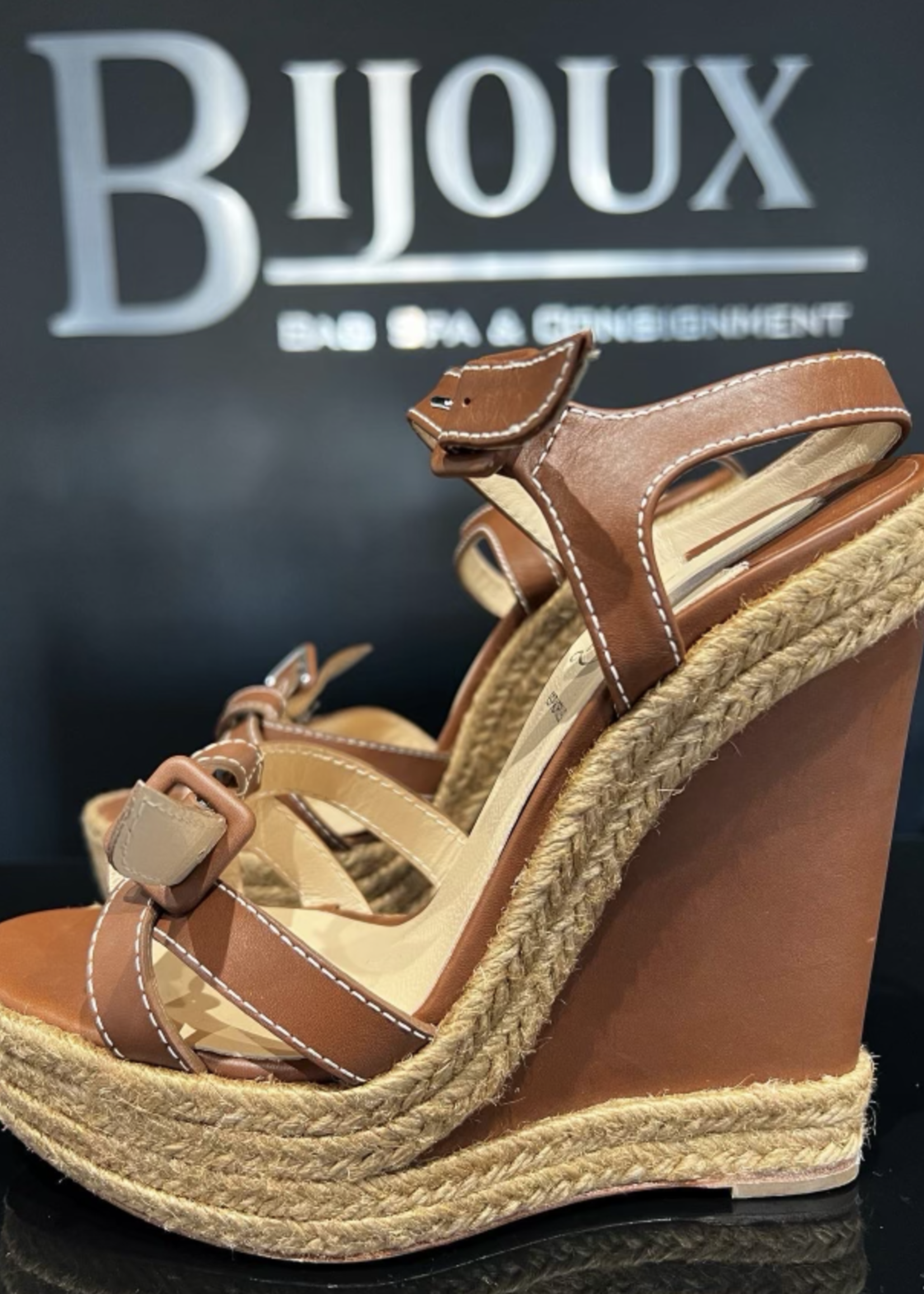 Christian Louboutin SOLD - Christian Louboutin Zero Problem Espradilles