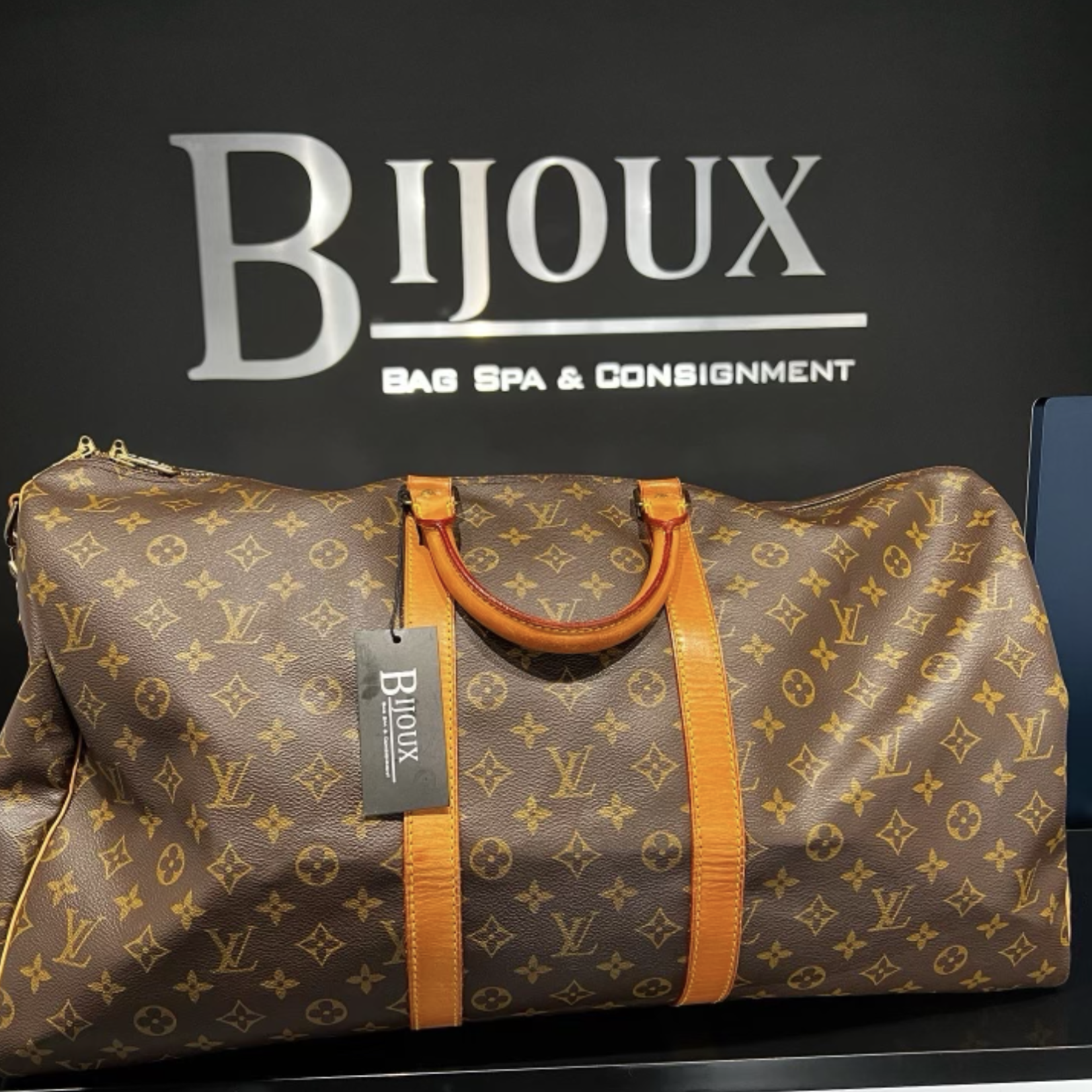 Louis Vuitton SOLD - Louis Vuitton Keepall 55 Bandouliere