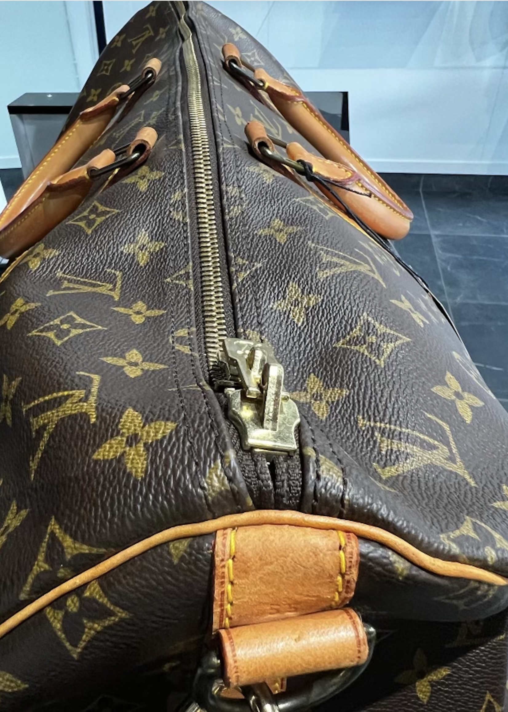 Louis Vuitton SOLD - Louis Vuitton Keepall 55 Bandouliere