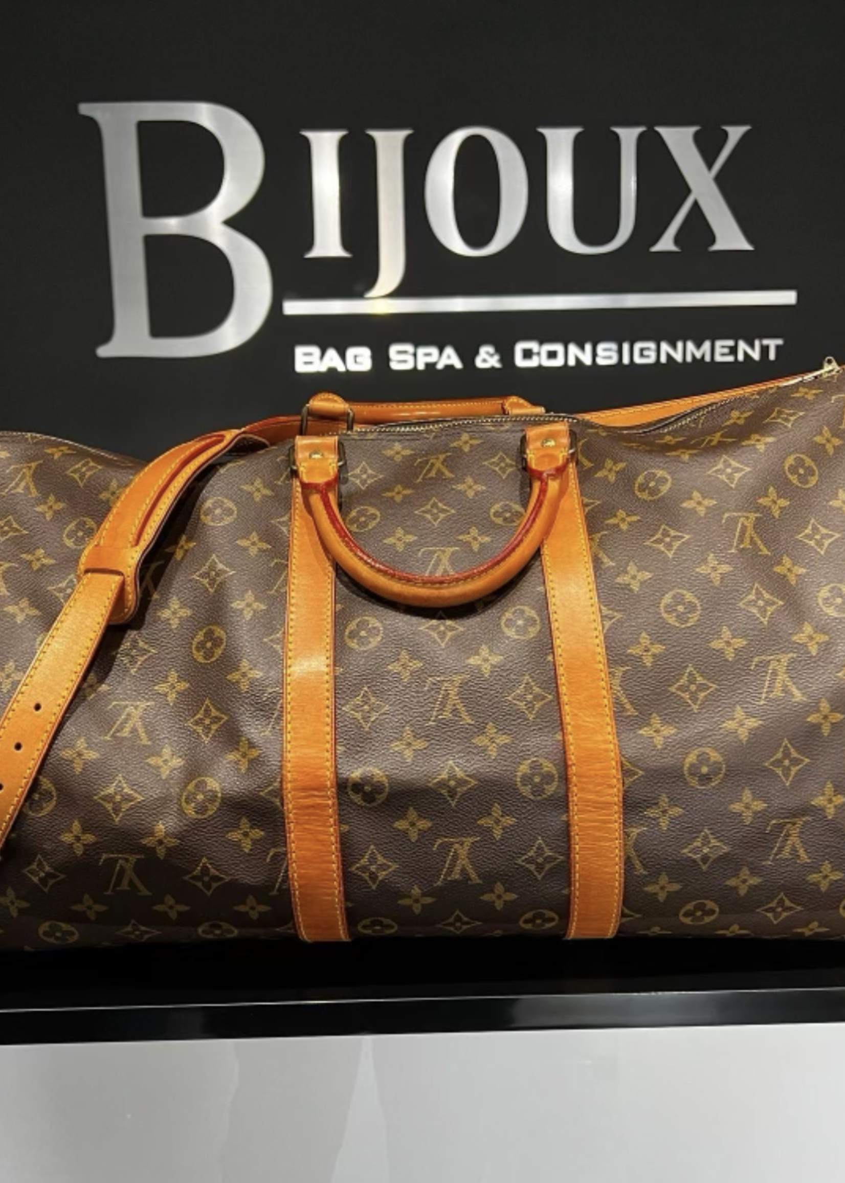 Louis Vuitton SOLD - Louis Vuitton Keepall 55 Bandouliere
