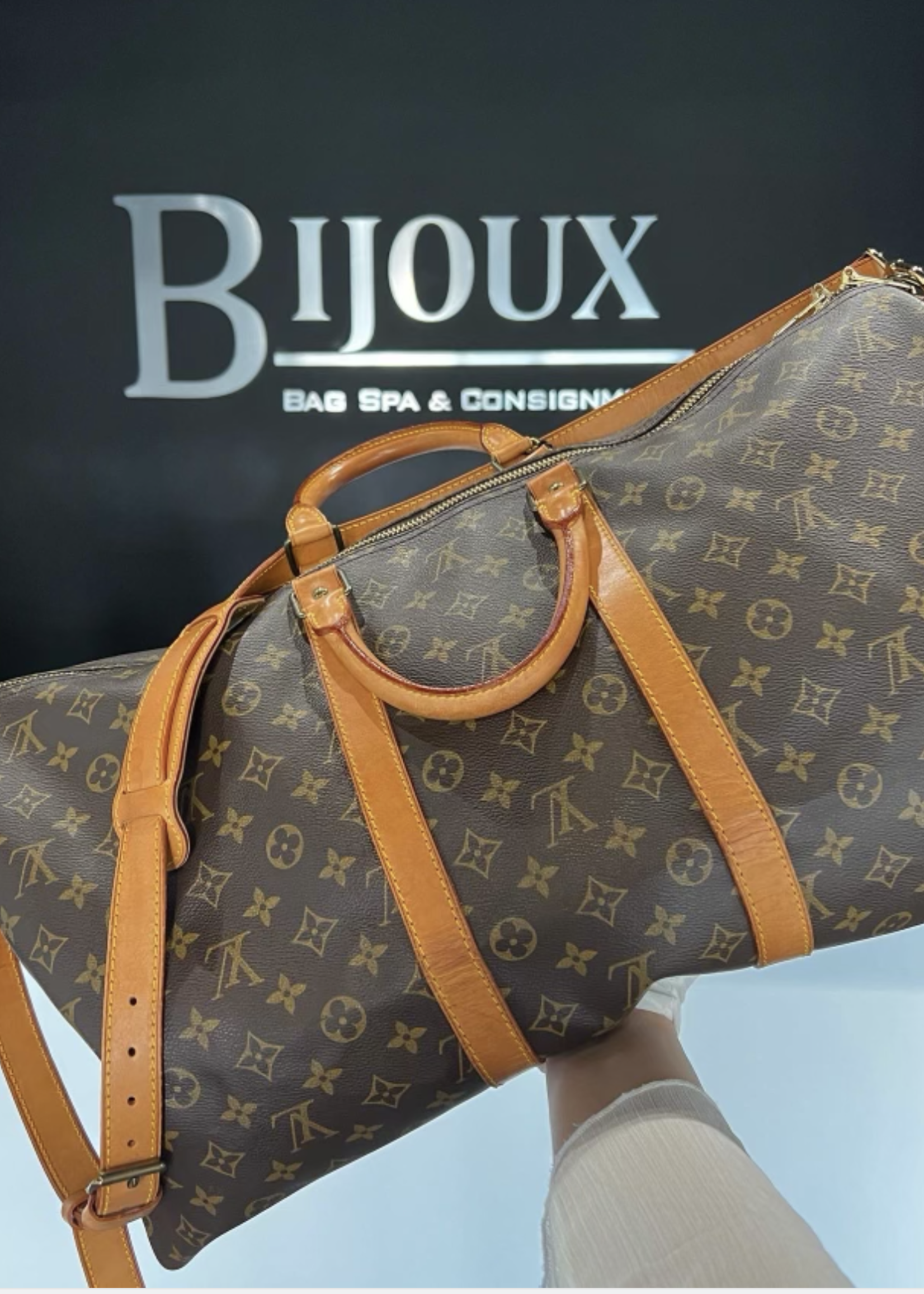 Louis Vuitton SOLD - Louis Vuitton Keepall 55 Bandouliere