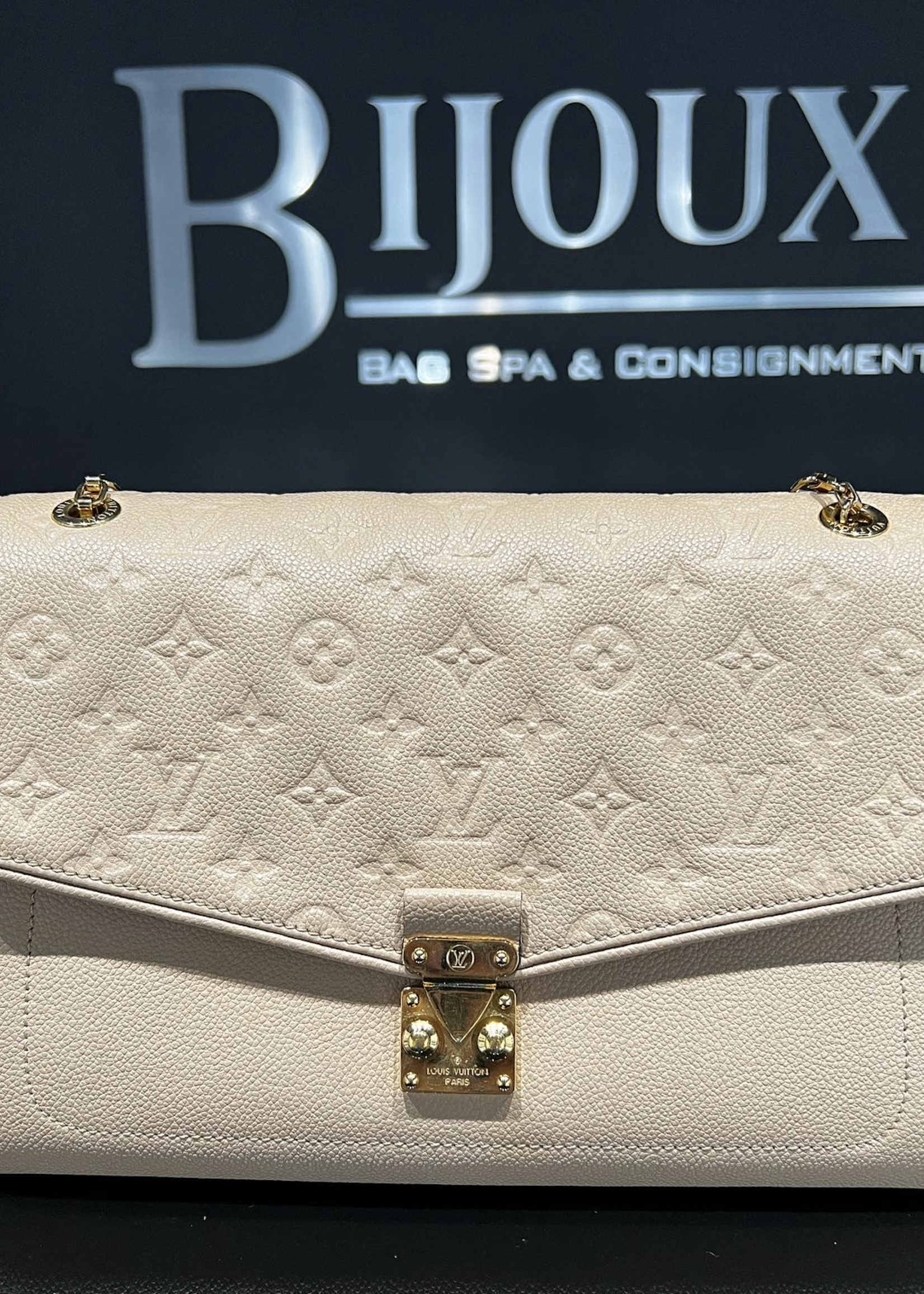 Louis Vuitton SOLD - Louis Vuitton St.Germain (Dune)