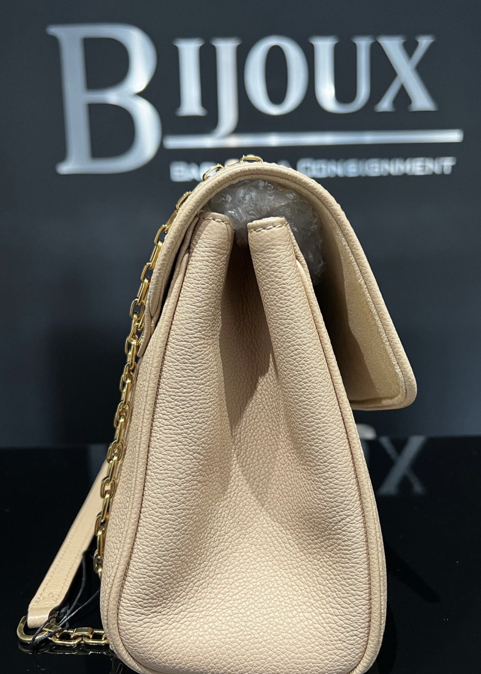 Louis Vuitton SOLD - Louis Vuitton St.Germain (Dune)