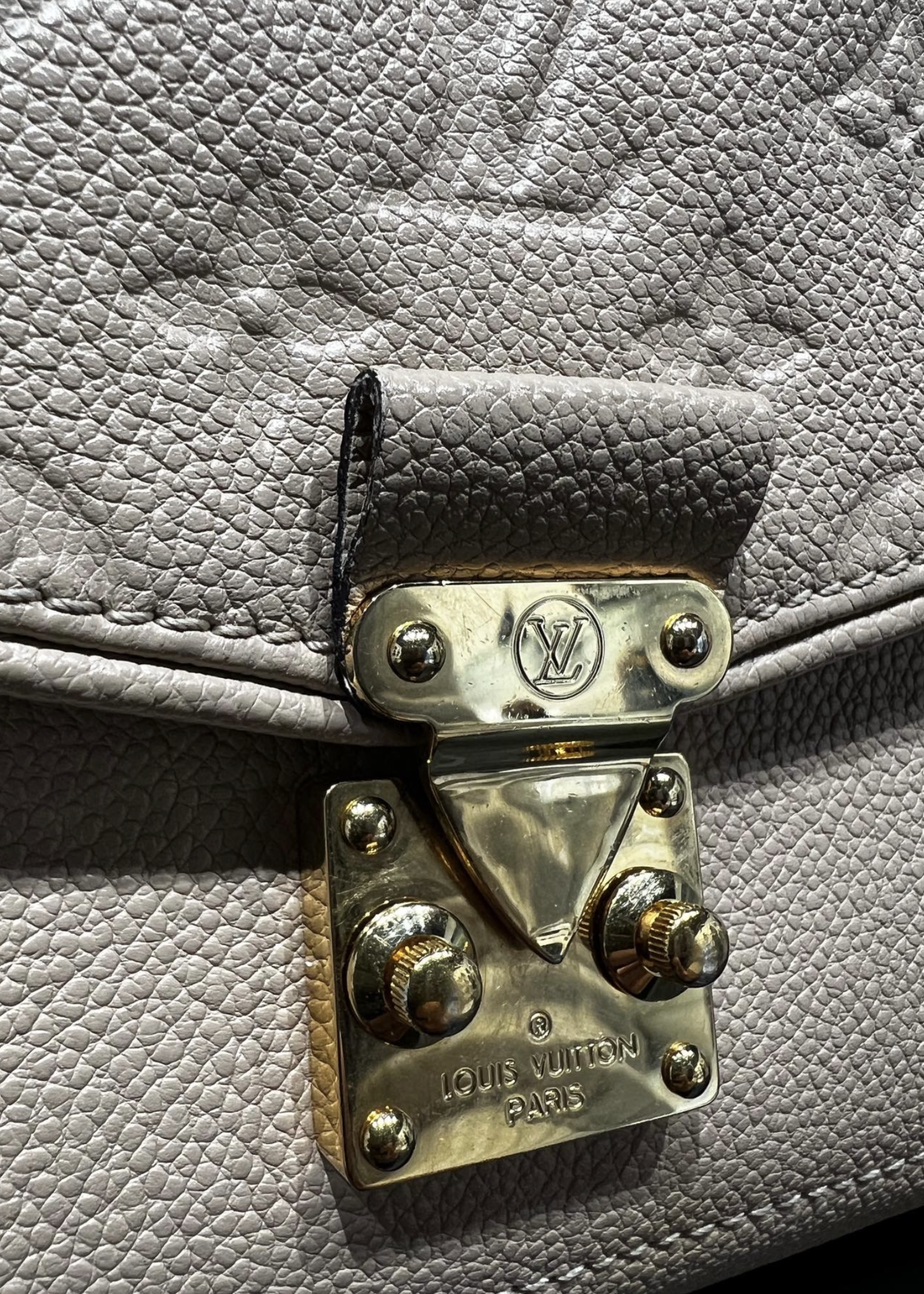 Louis Vuitton SOLD - Louis Vuitton St.Germain (Dune)
