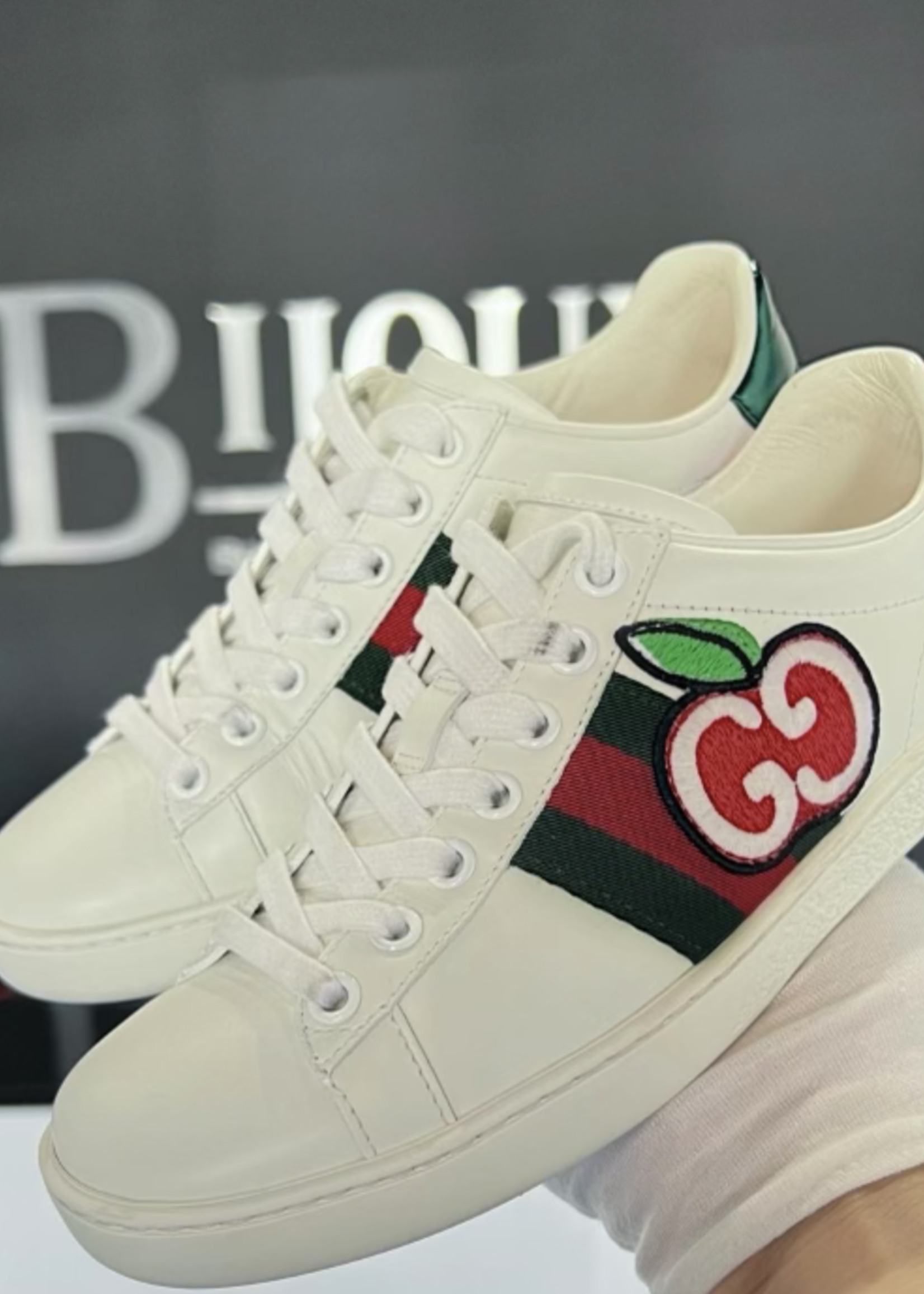 Gucci SOLD - Gucci GG Apple Patch -34