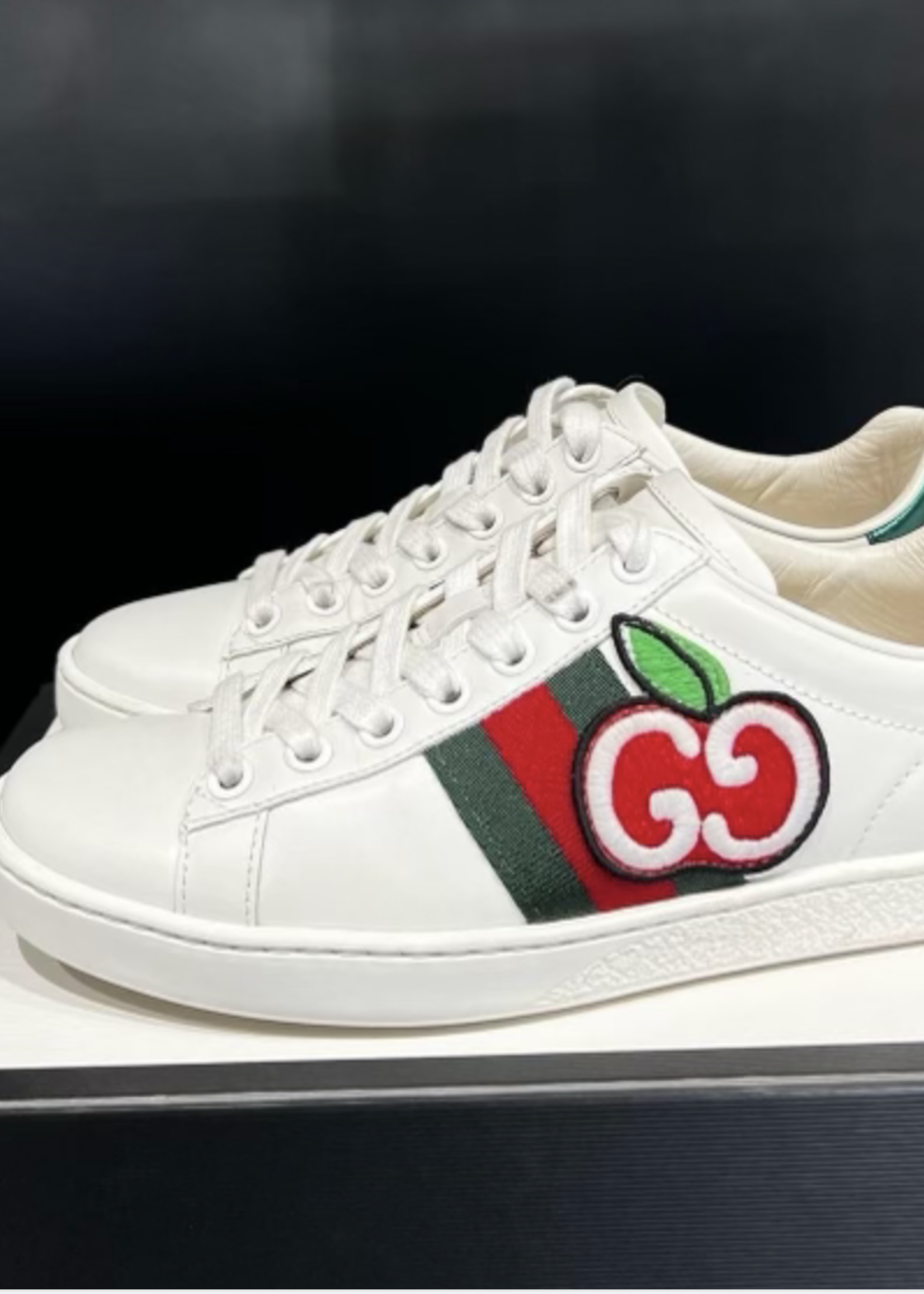 Gucci SOLD - Gucci GG Apple Patch -34
