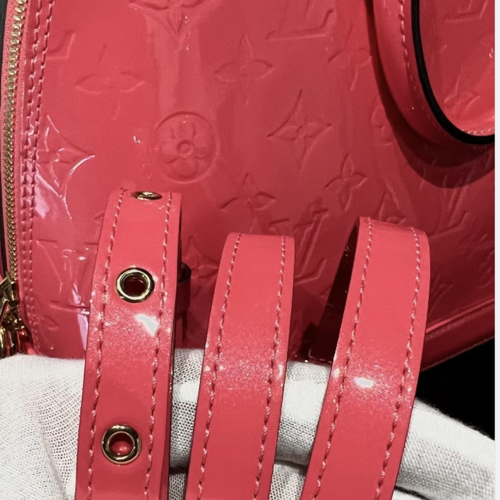 Louis Vuitton Alma Vernis PM- Rose - Bijoux Bag Spa & Consignment