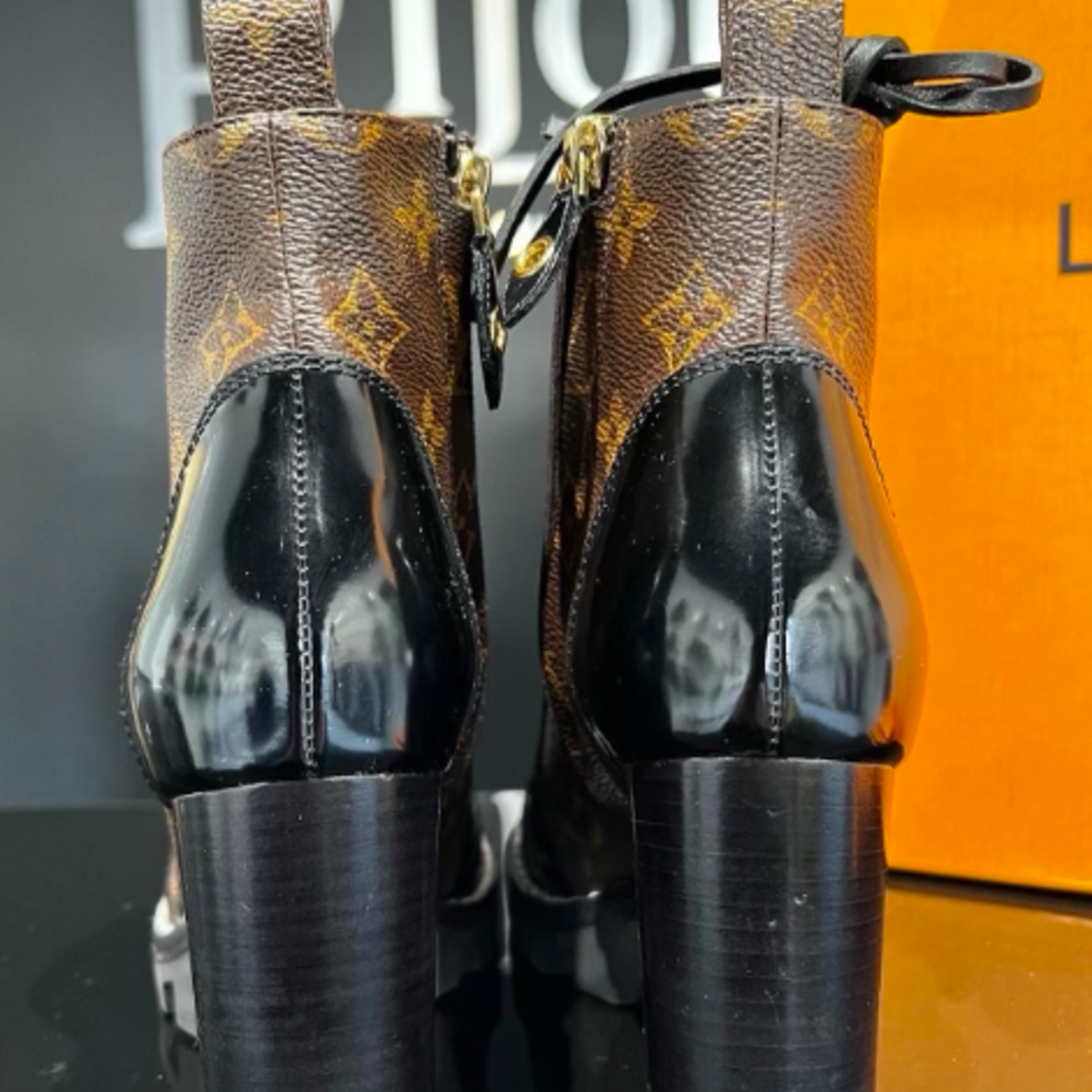 Louis Vuitton SOLD - Louis Vuitton Star Trail Ankle Boots - 35