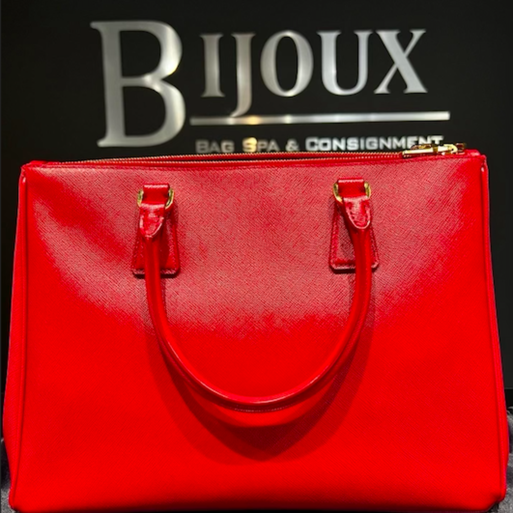 Prada Galleria Large Fuoco Bijoux Bag Spa Consignment