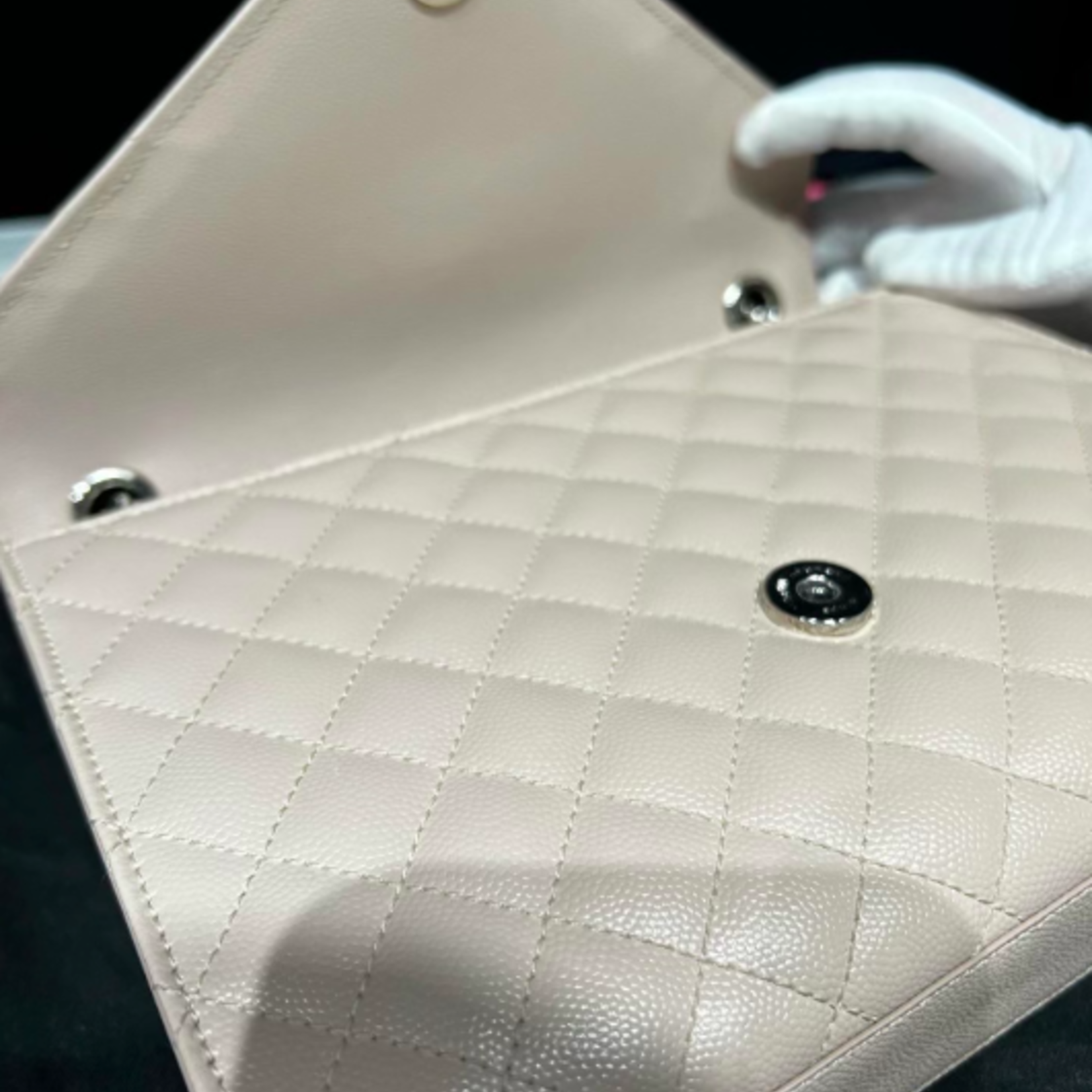 Saint Laurent SOLD - Saint Laurent Medium Envelope Pale Pink