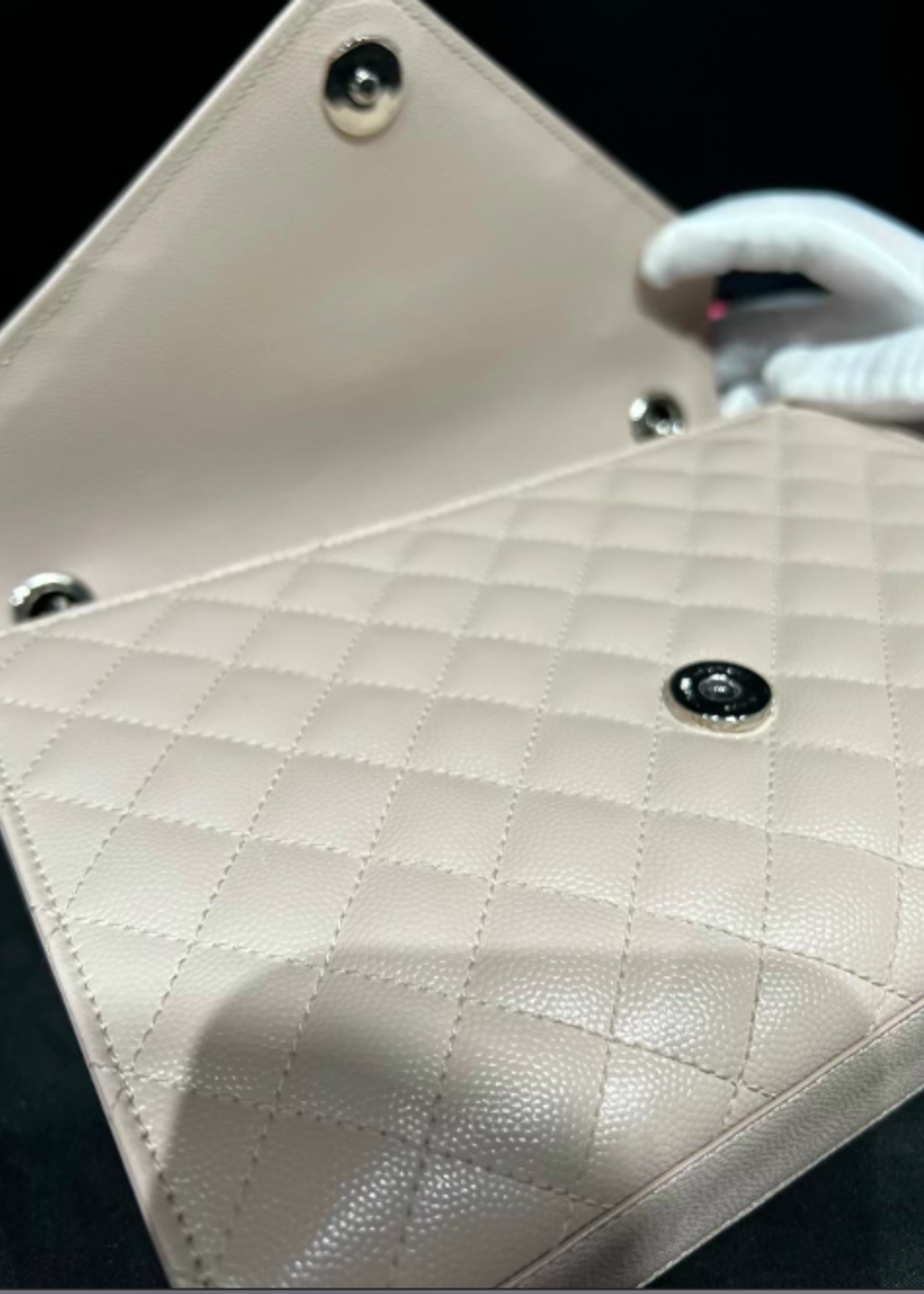 Saint Laurent SOLD - Saint Laurent Medium Envelope Pale Pink