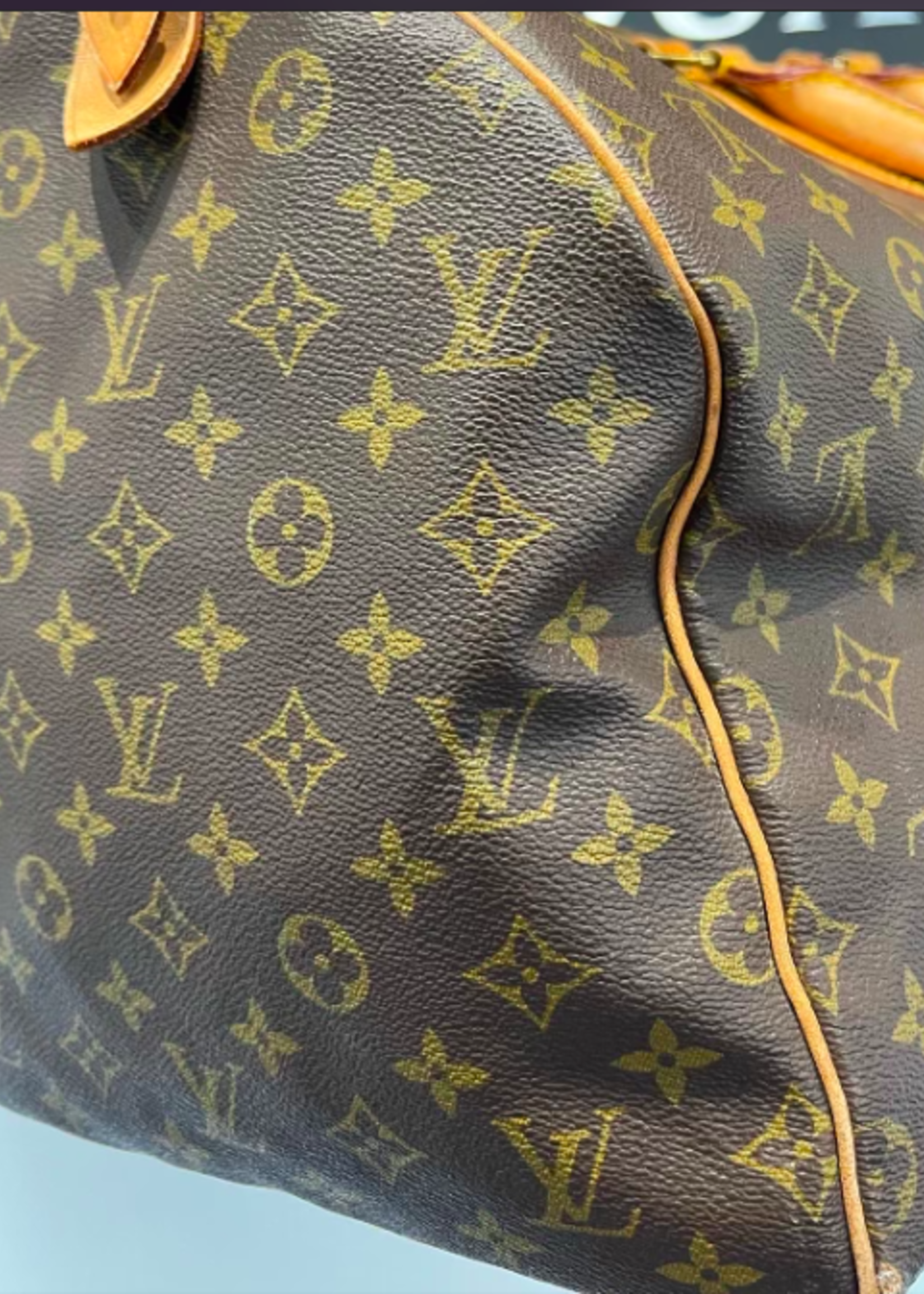 Louis Vuitton Keepall 55 Bandouliere - Bijoux Bag Spa & Consignment