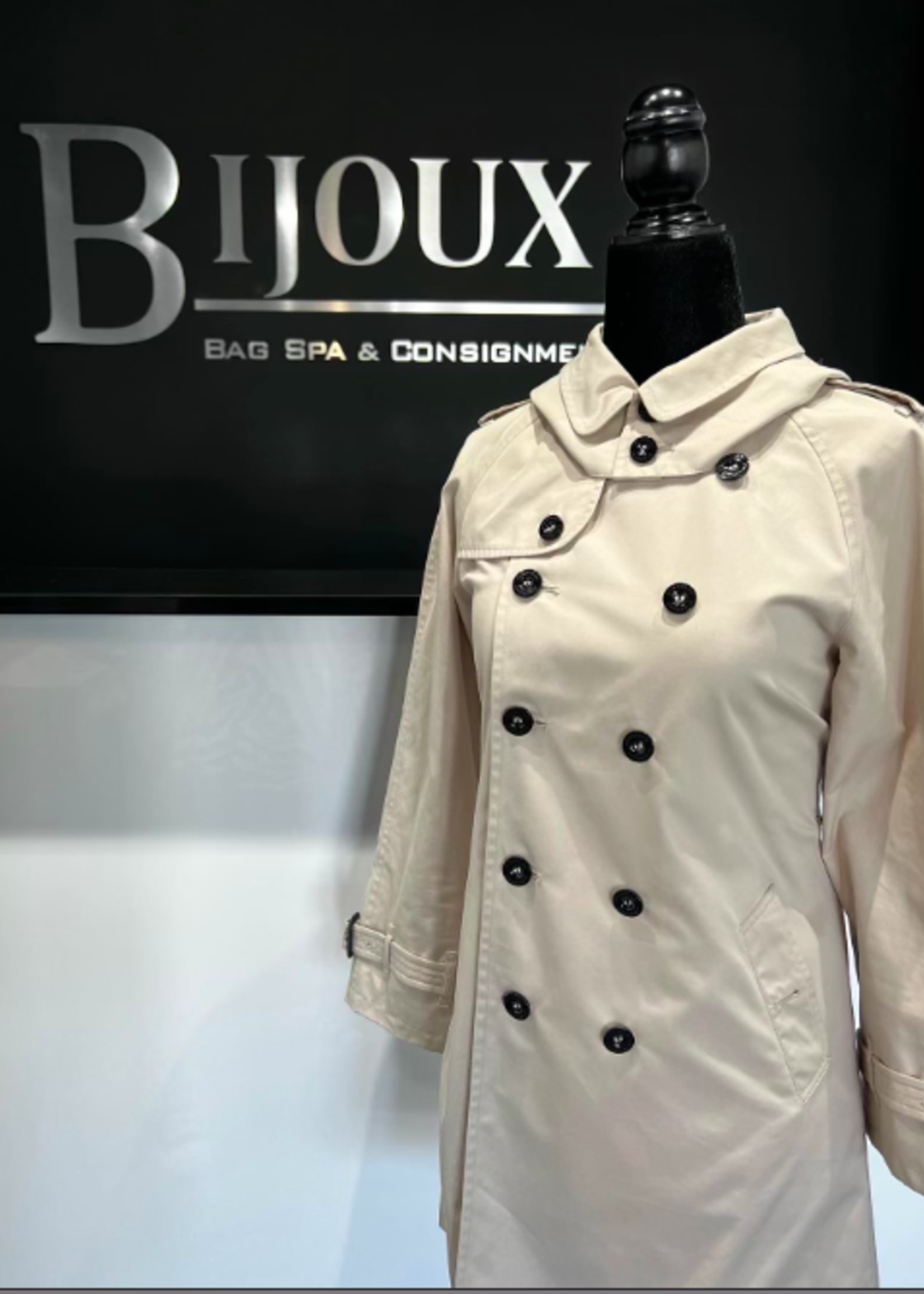 Burberry Burberry Trench Coat- 10yrs