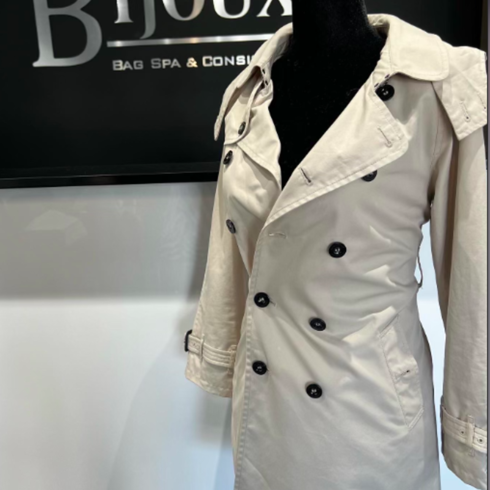 Burberry Burberry Trench Coat- 10yrs
