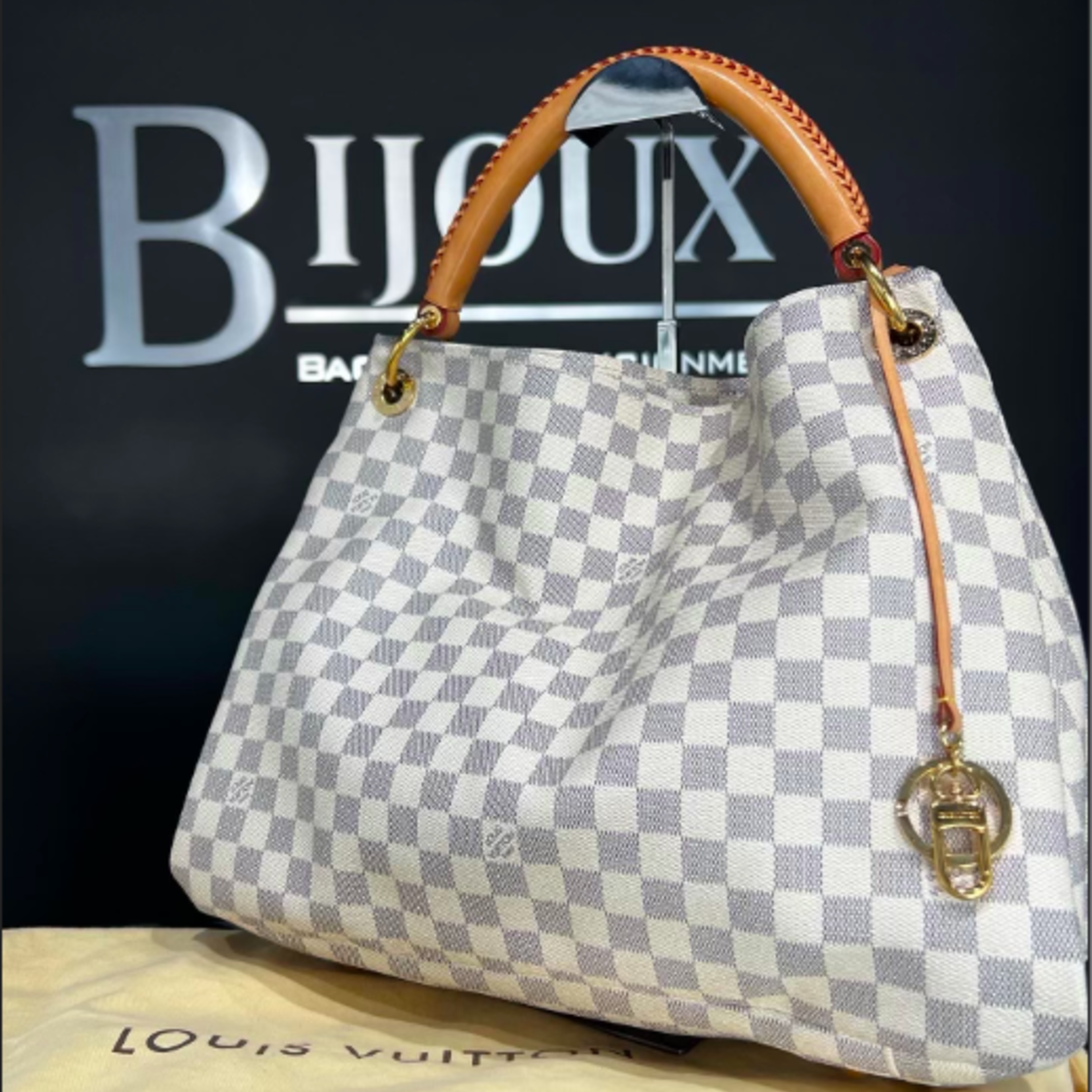 Louis Vuitton SOLD - Louis Vuitton Artsy MM- Damier Azur