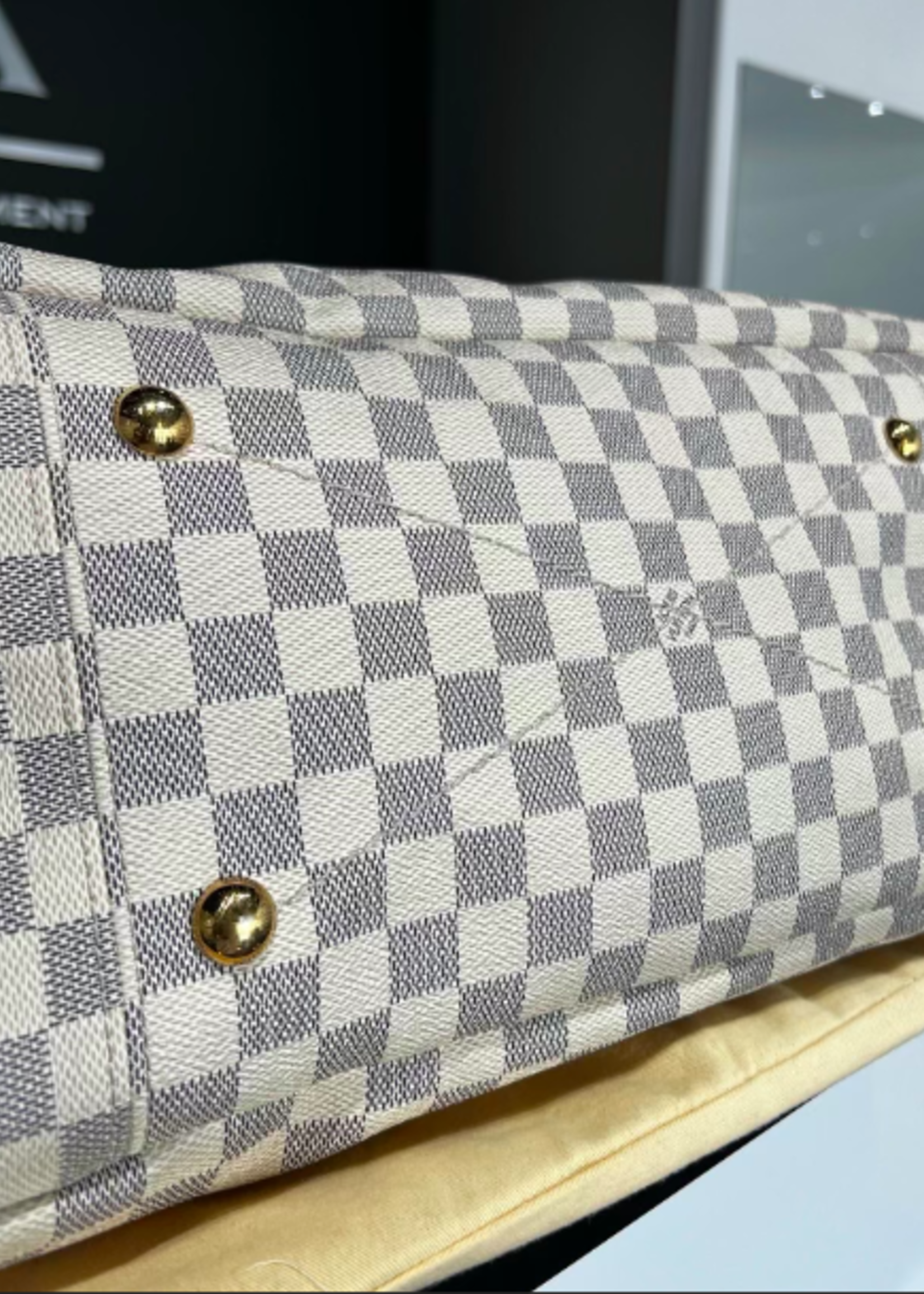 Louis Vuitton SOLD - Louis Vuitton Artsy MM- Damier Azur