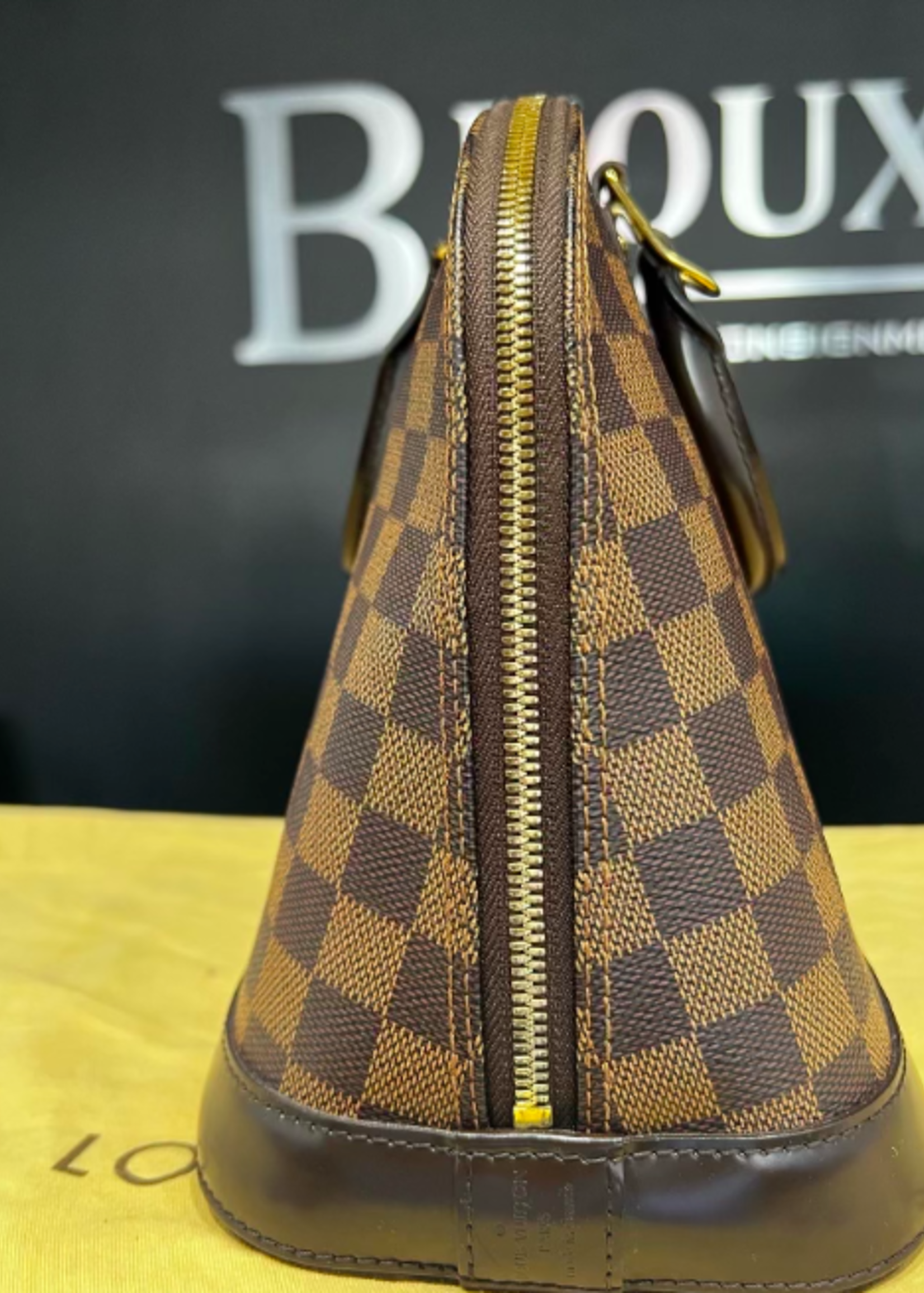 Louis Vuitton SOLD - Louis Vuitton Alma PM Damier Ebene