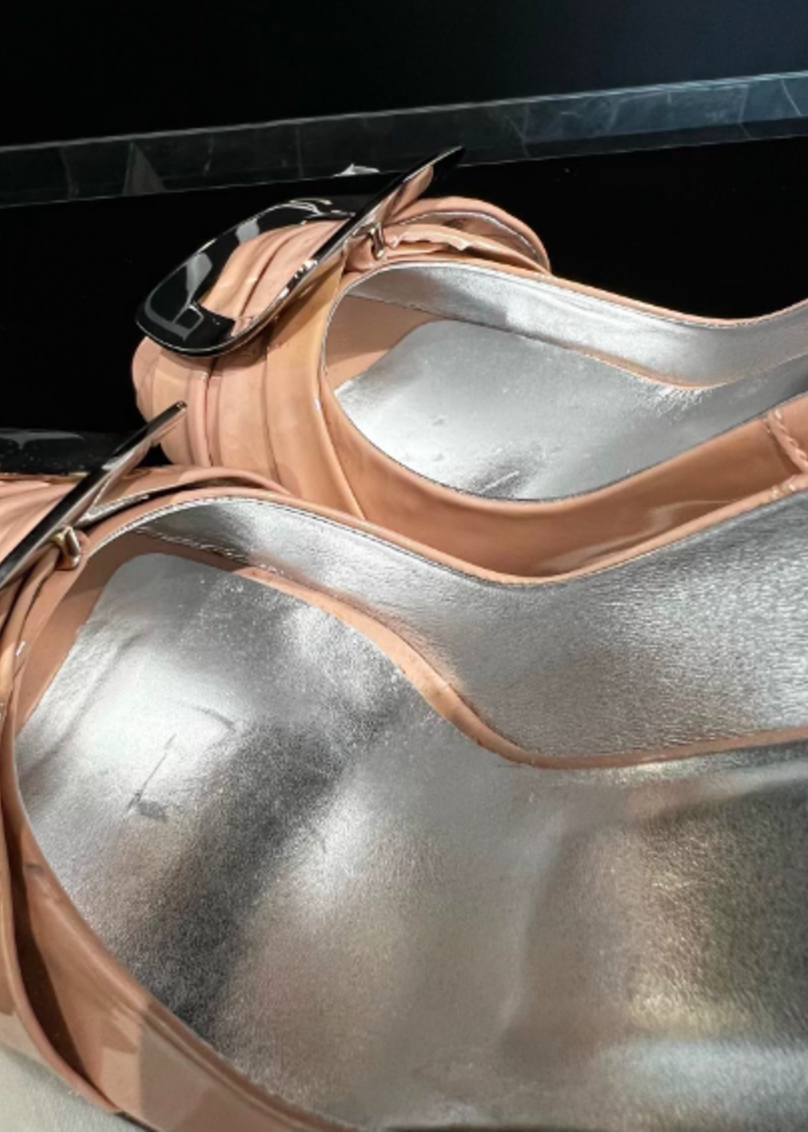 Roger Vivier Roger Vivier Patent Open Toe Pumps- 36.5