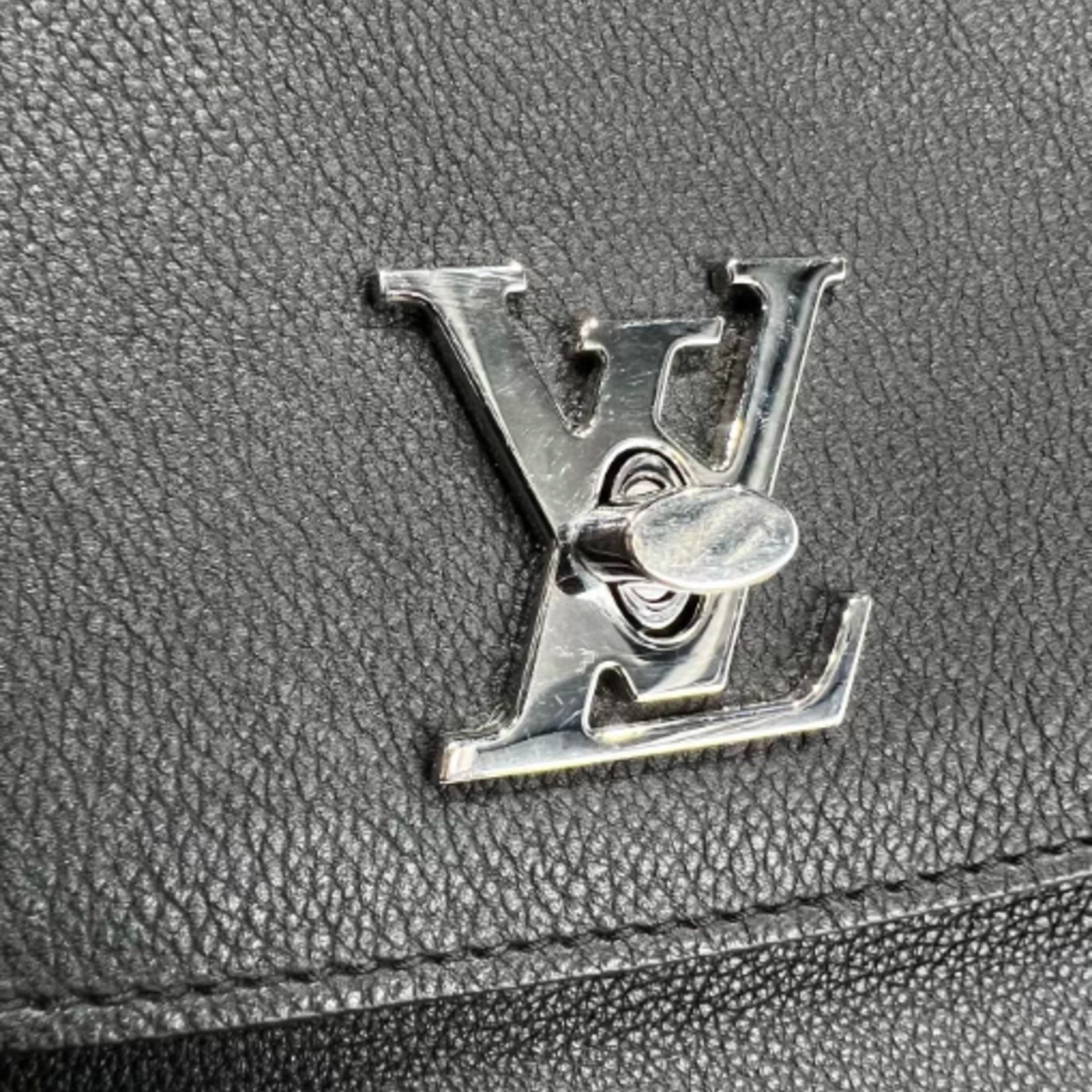 Louis Vuitton SOLD - Louis Vuitton Lock Me Ever MM