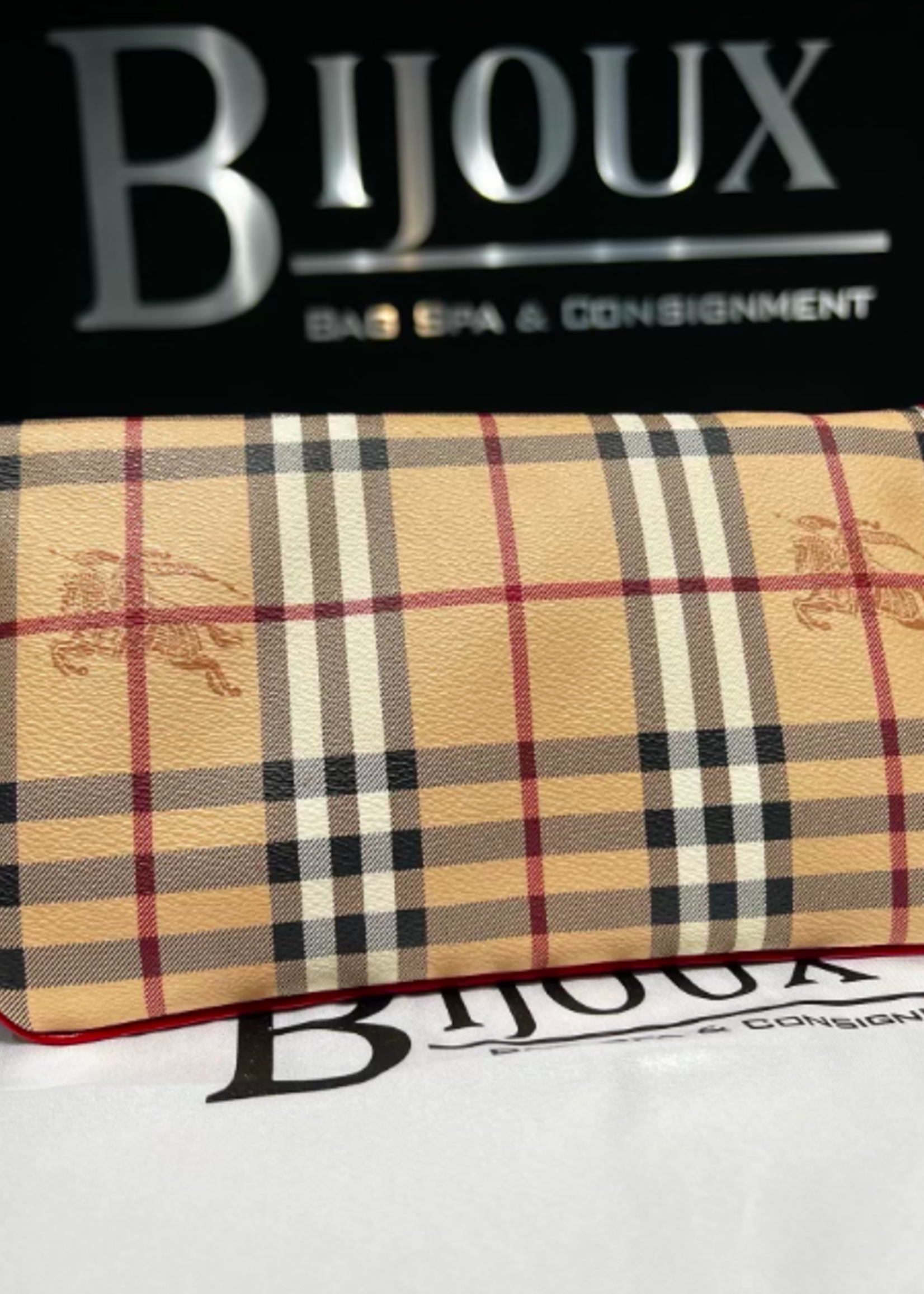 Burberry SOLD - Burberry Adeline Foldover Wristlet