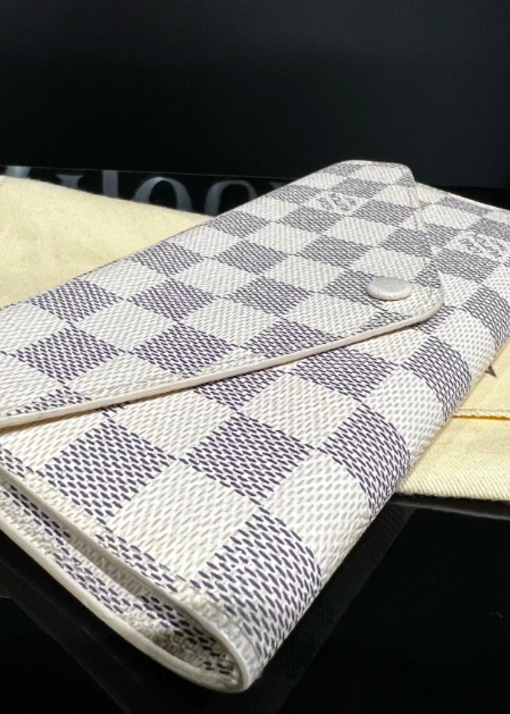 Louis Vuitton SOLD - Louis Vuitton Josephine Wallet