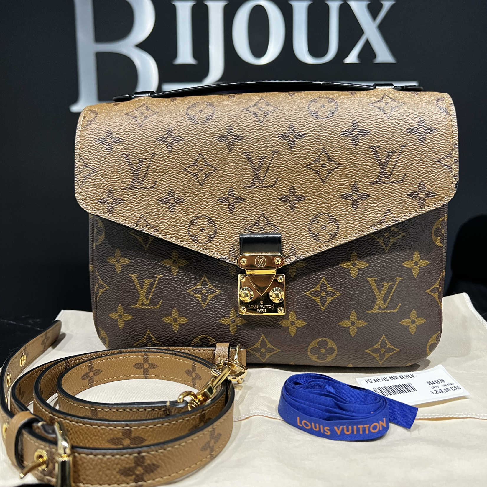 Louis Vuitton SOLD - Louis Vuitton Pochette Metis