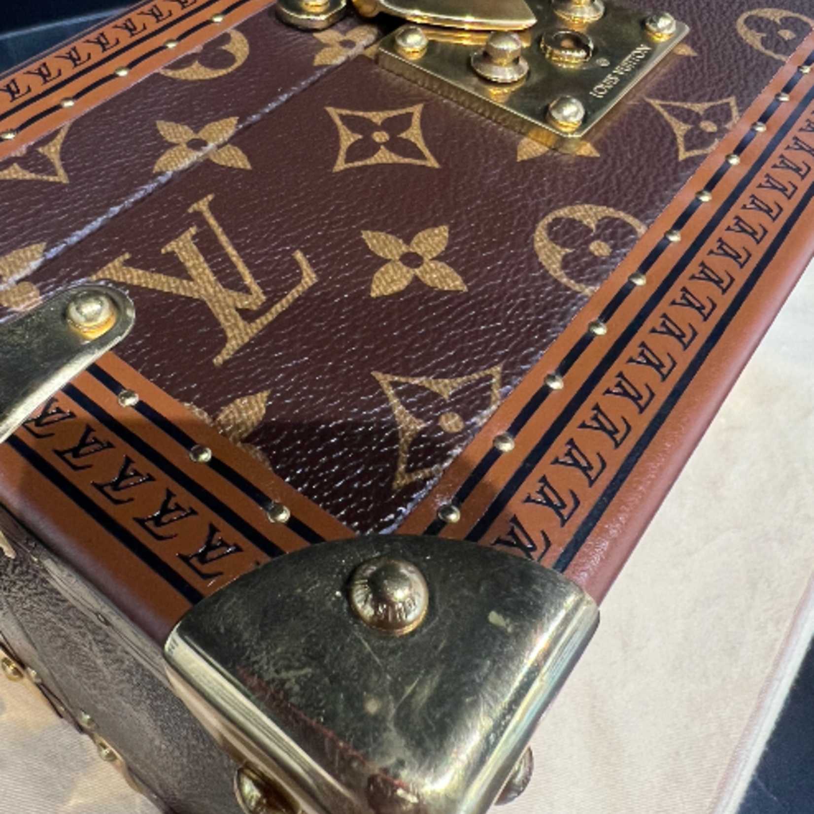 Louis Vuitton SOLD - Louis Vuitton Coffret Tresor 24