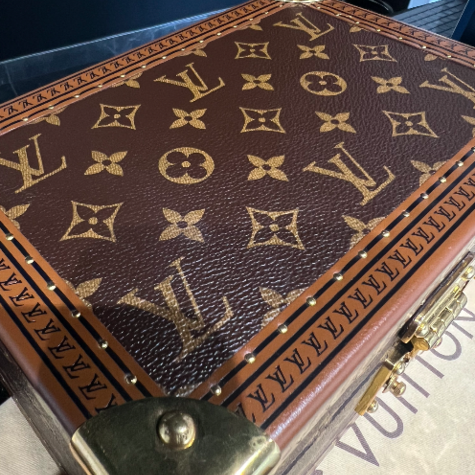 Louis Vuitton SOLD - Louis Vuitton Coffret Tresor 24