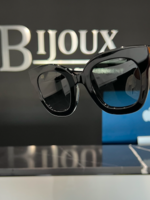 Gucci SOLD - Gucci Star Sunglasses GG0208S