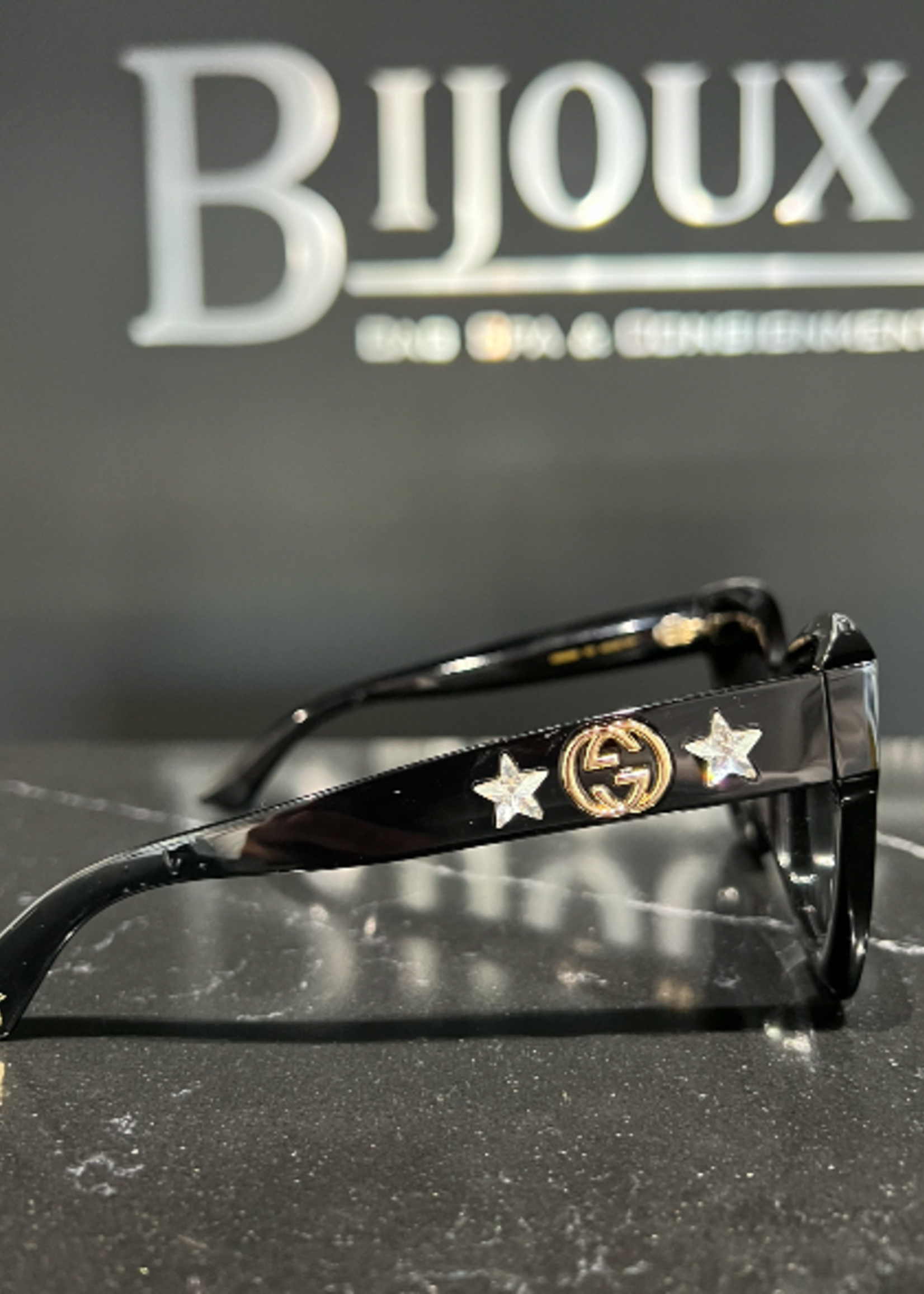 Gucci SOLD - Gucci Star Sunglasses GG0208S