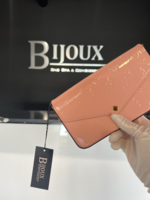 Louis Vuitton SOLD - Louis Vuitton Pochette Felicie Rose Patent