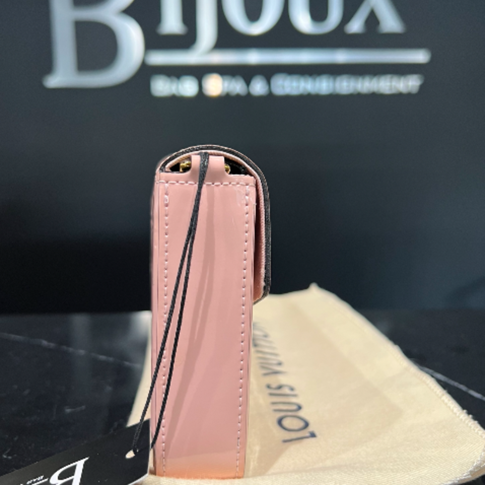 Louis Vuitton SOLD - Louis Vuitton Pochette Felicie Rose Patent