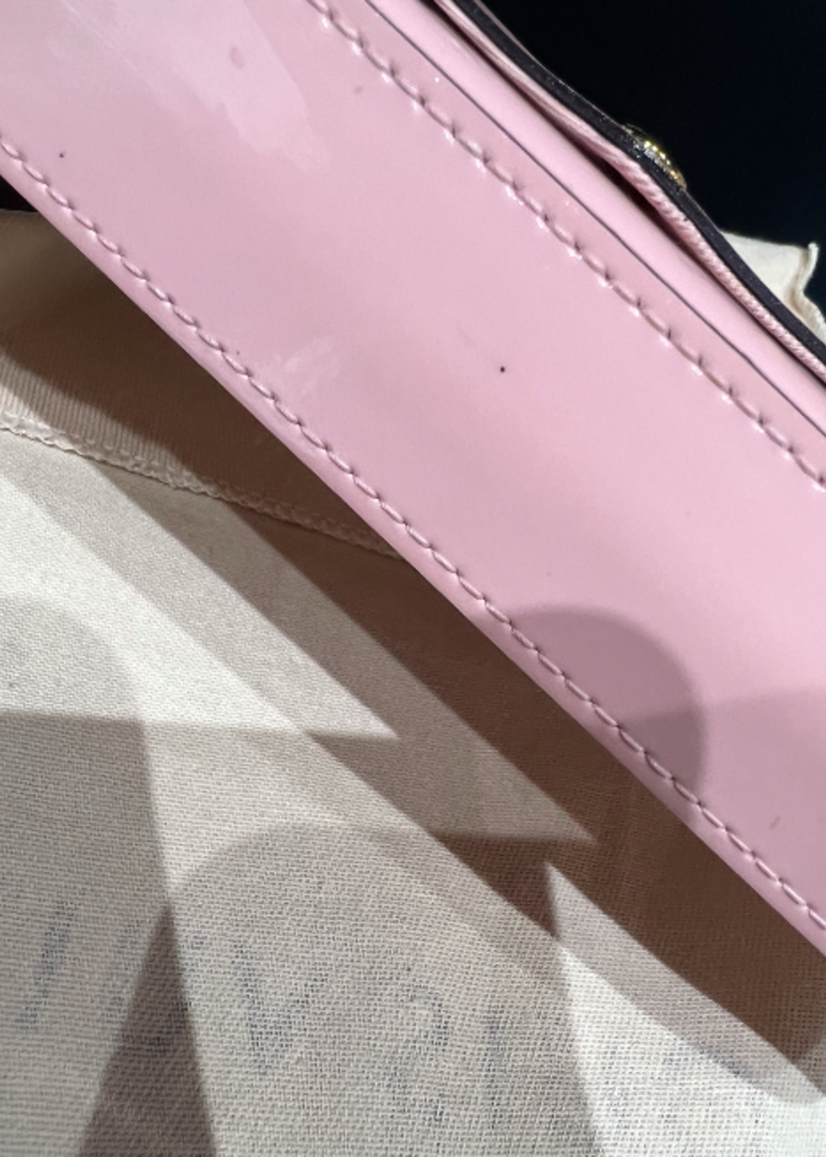 Louis Vuitton SOLD - Louis Vuitton Pochette Felicie Rose Patent