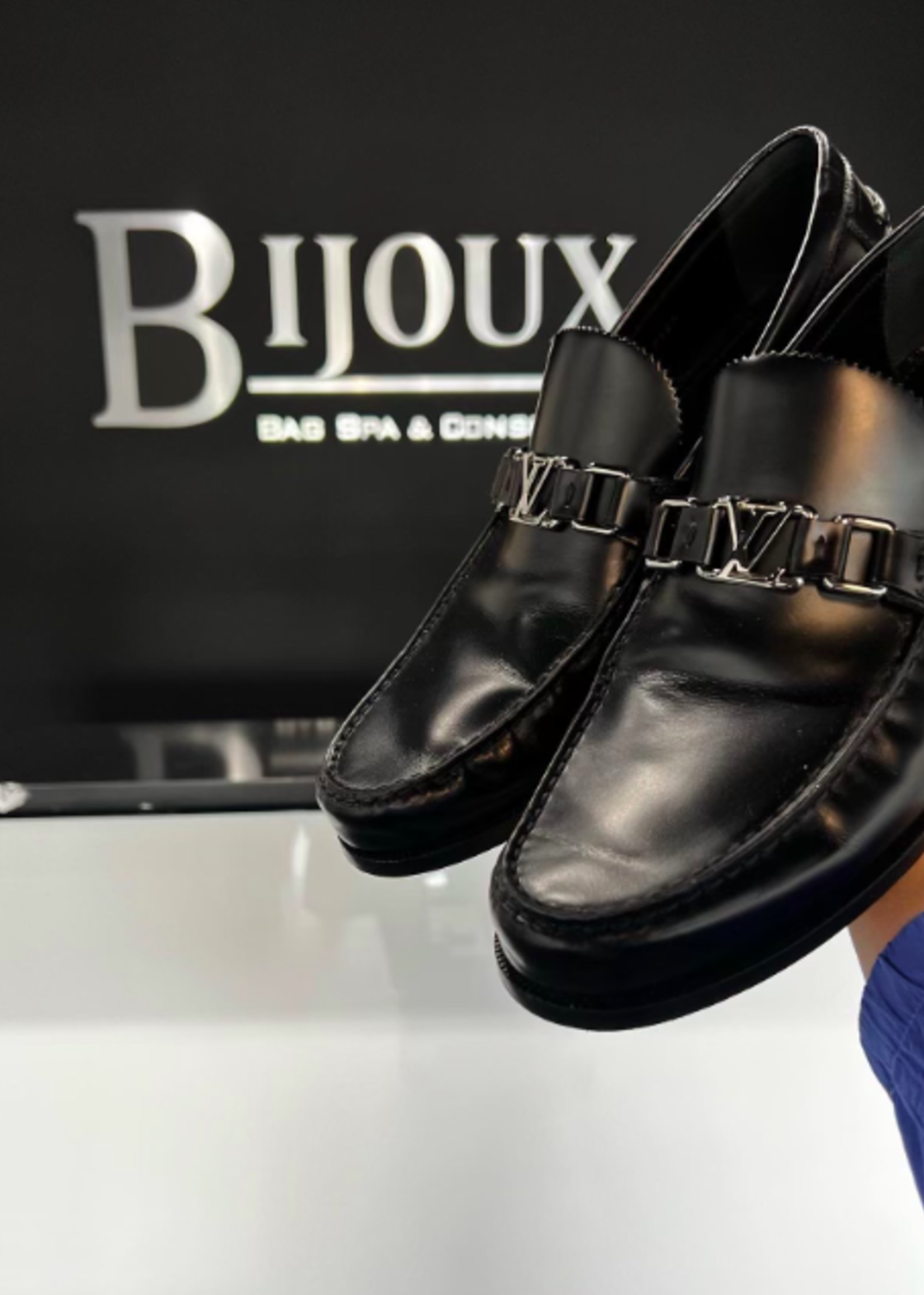 Louis Vuitton SOLD - Louis Vuitton Major Loafer- 10.5