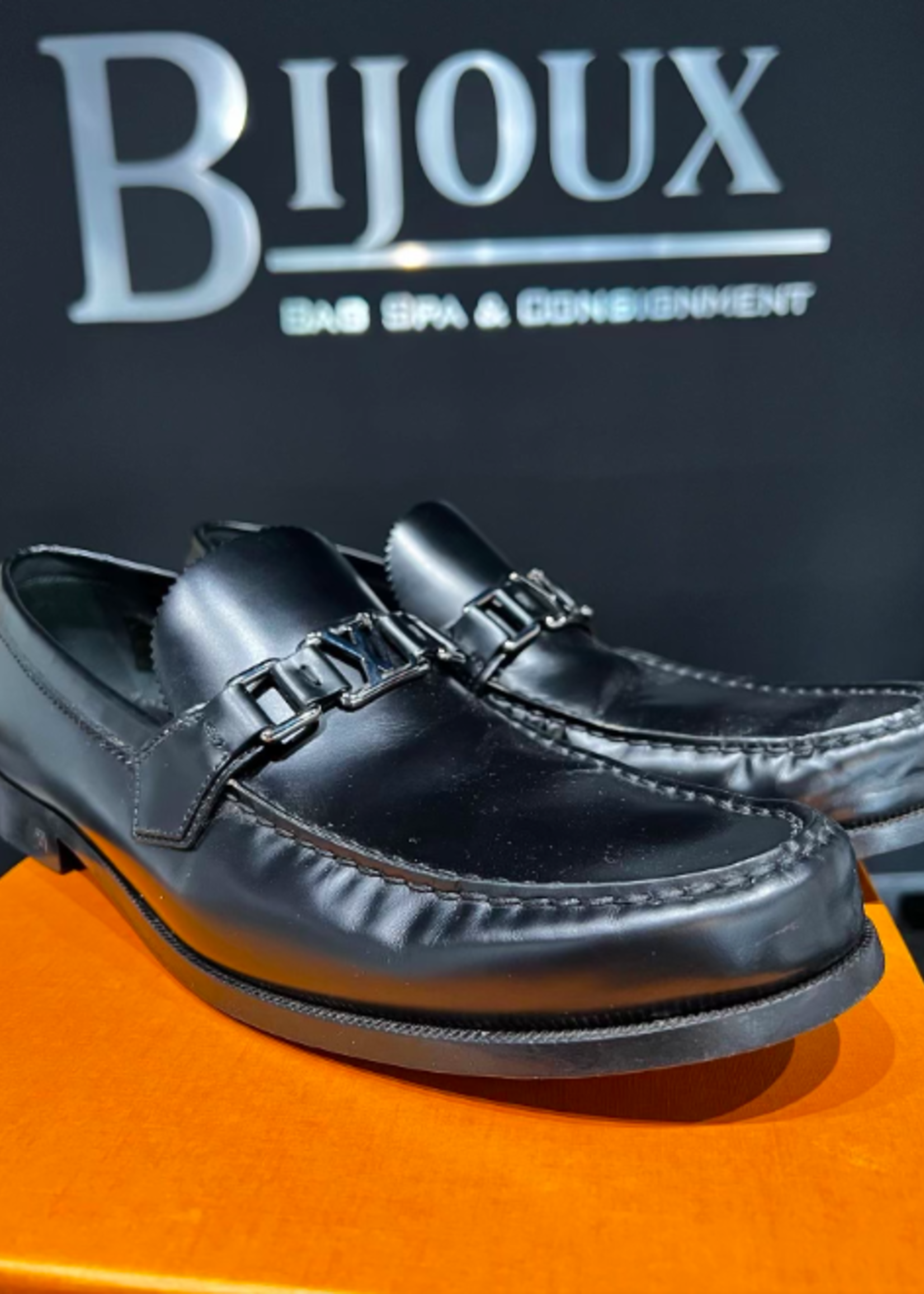 Louis Vuitton SOLD - Louis Vuitton Major Loafer- 10.5